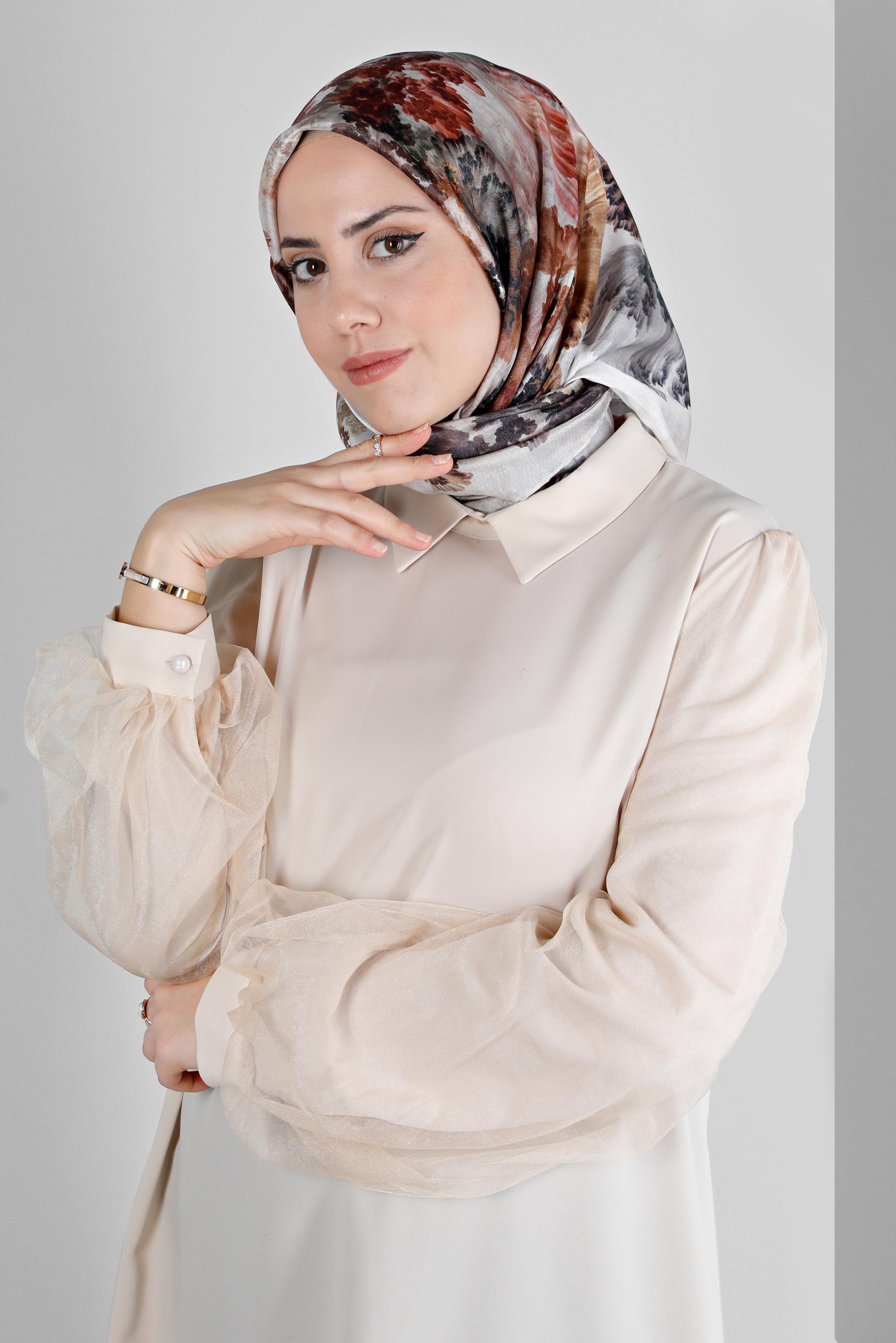 Tesettür giyim EKRU ALVİNA DİJİTAL KRİSTAL SURA EŞARP 8204 