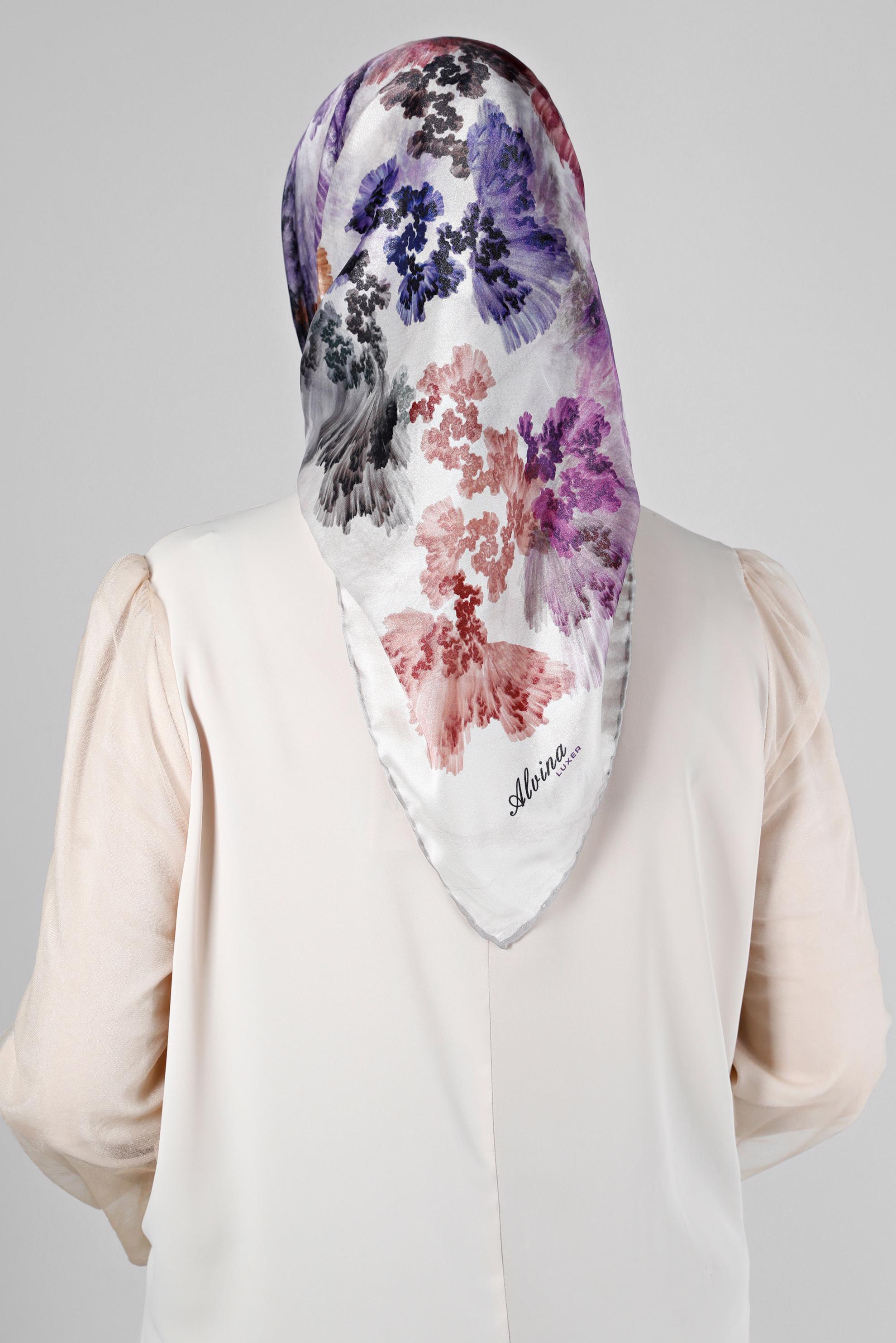 Tesettür giyim BEJ ALVİNA DİJİTAL KRİSTAL SURA EŞARP 8204 