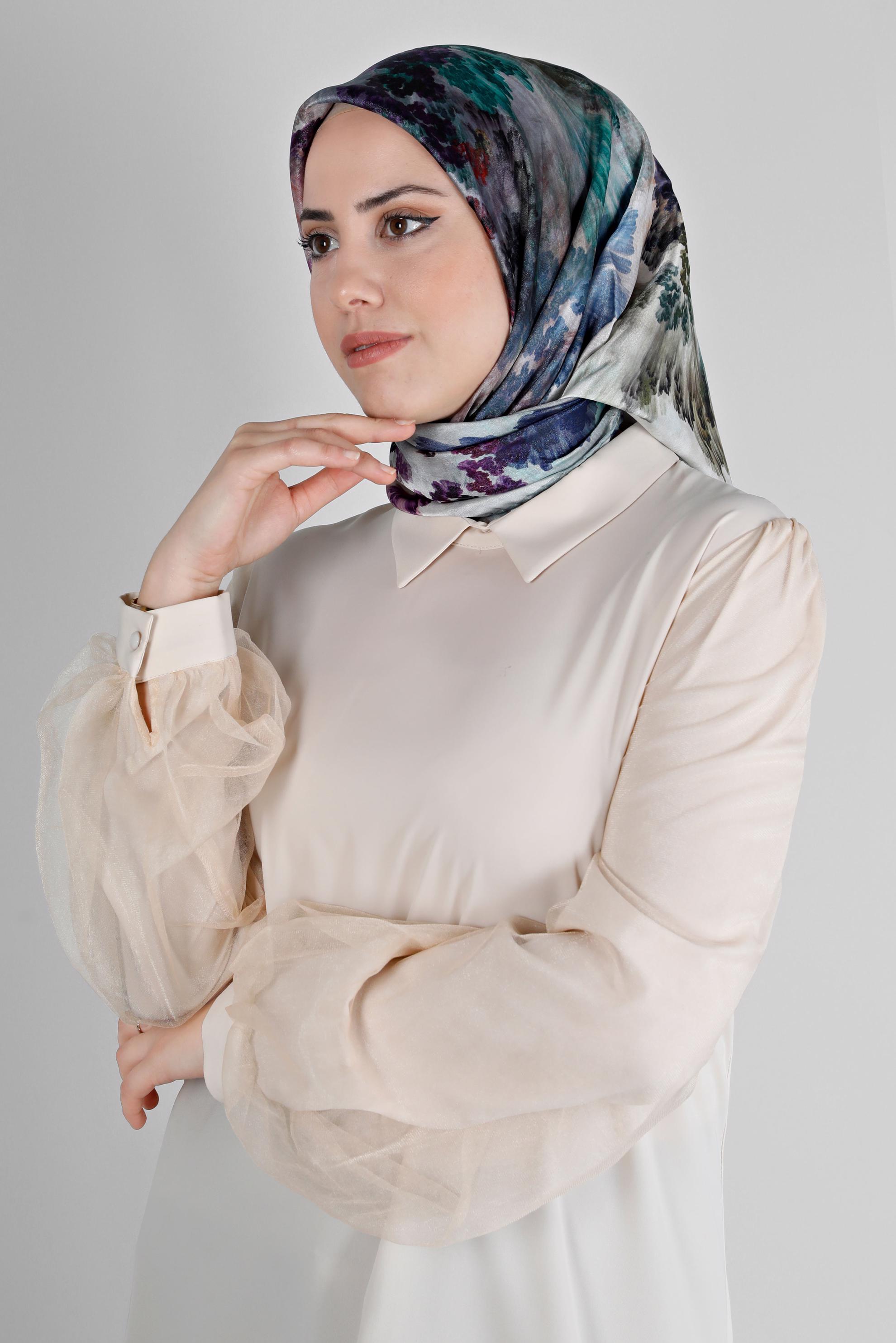 Tesettür giyim YEŞİL ALVİNA DİJİTAL KRİSTAL SURA EŞARP 8204 