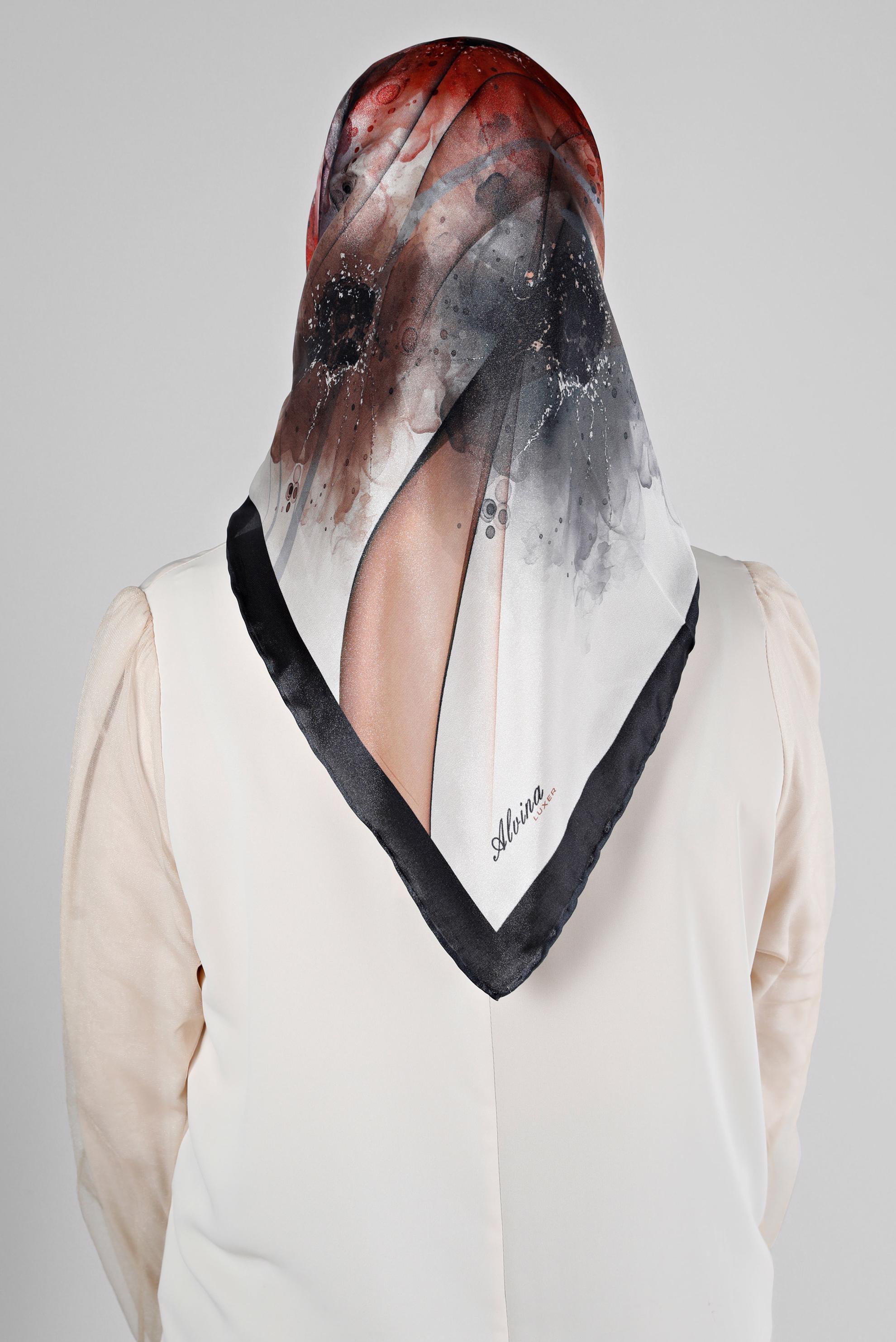 Tesettür giyim SİYAH  ALVİNA DİJİTAL KRİSTAL SURA EŞARP 8205