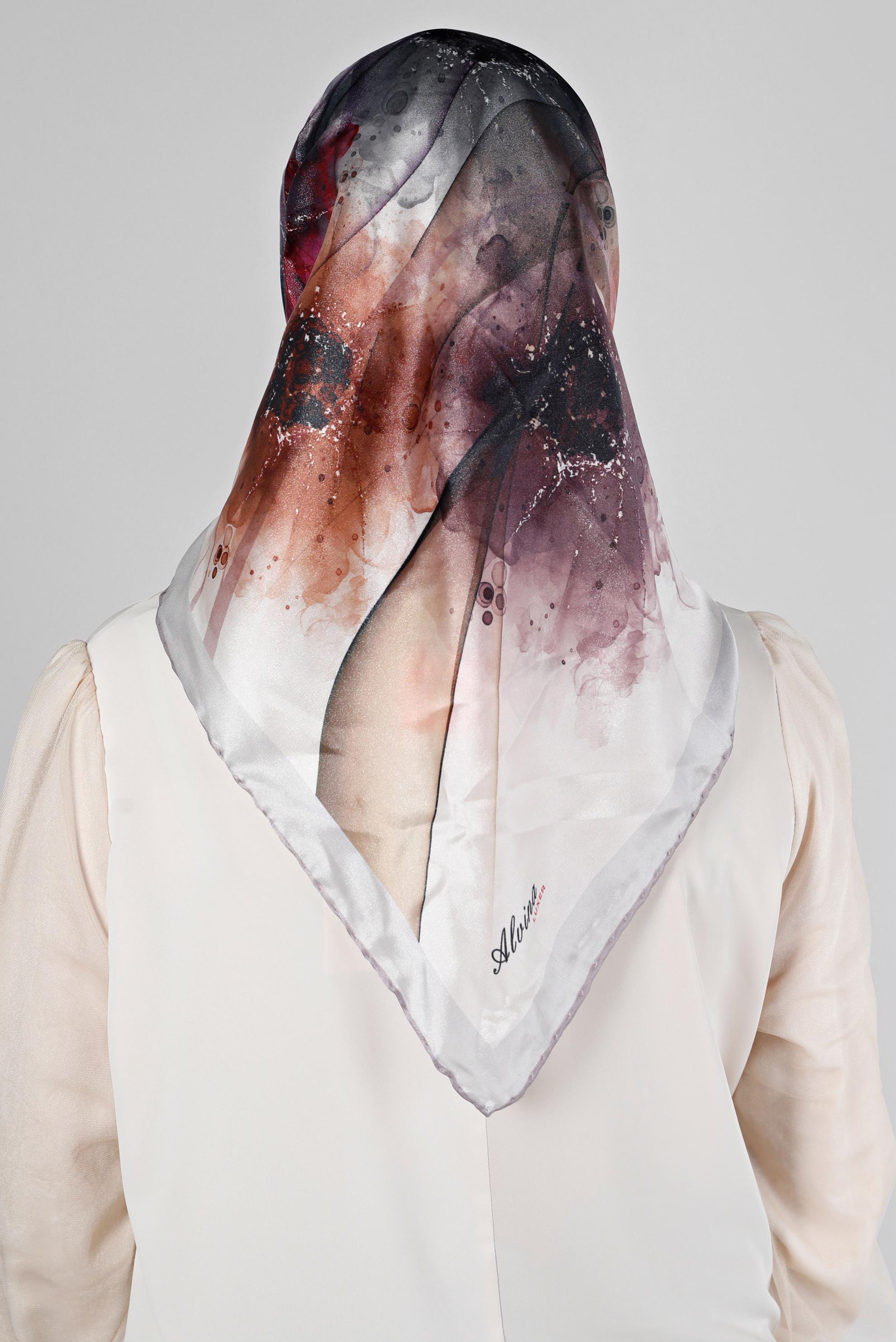 Tesettür giyim VİZON  ALVİNA DİJİTAL KRİSTAL SURA EŞARP 8205