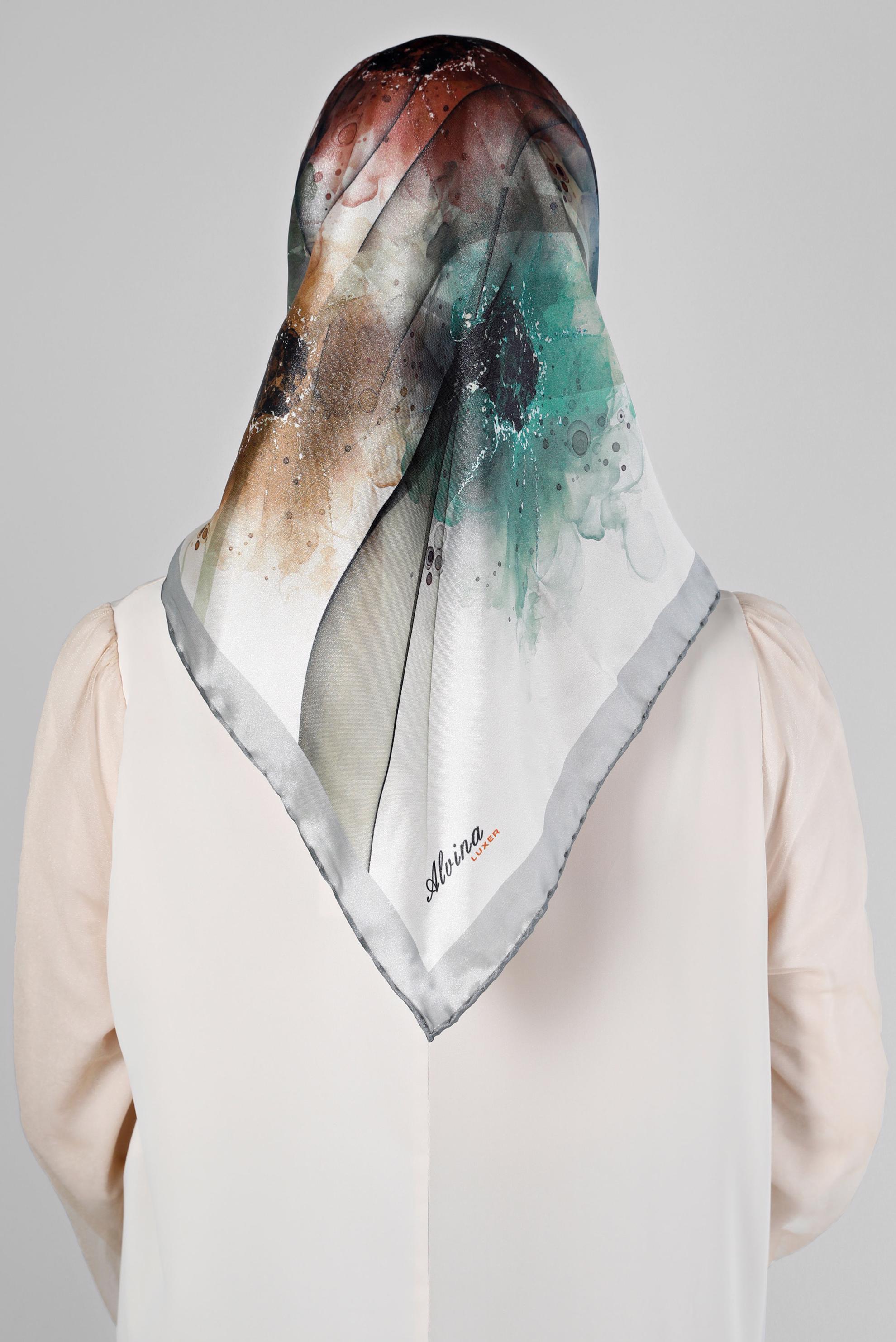 Tesettür giyim YEŞİL  ALVİNA DİJİTAL KRİSTAL SURA EŞARP 8205