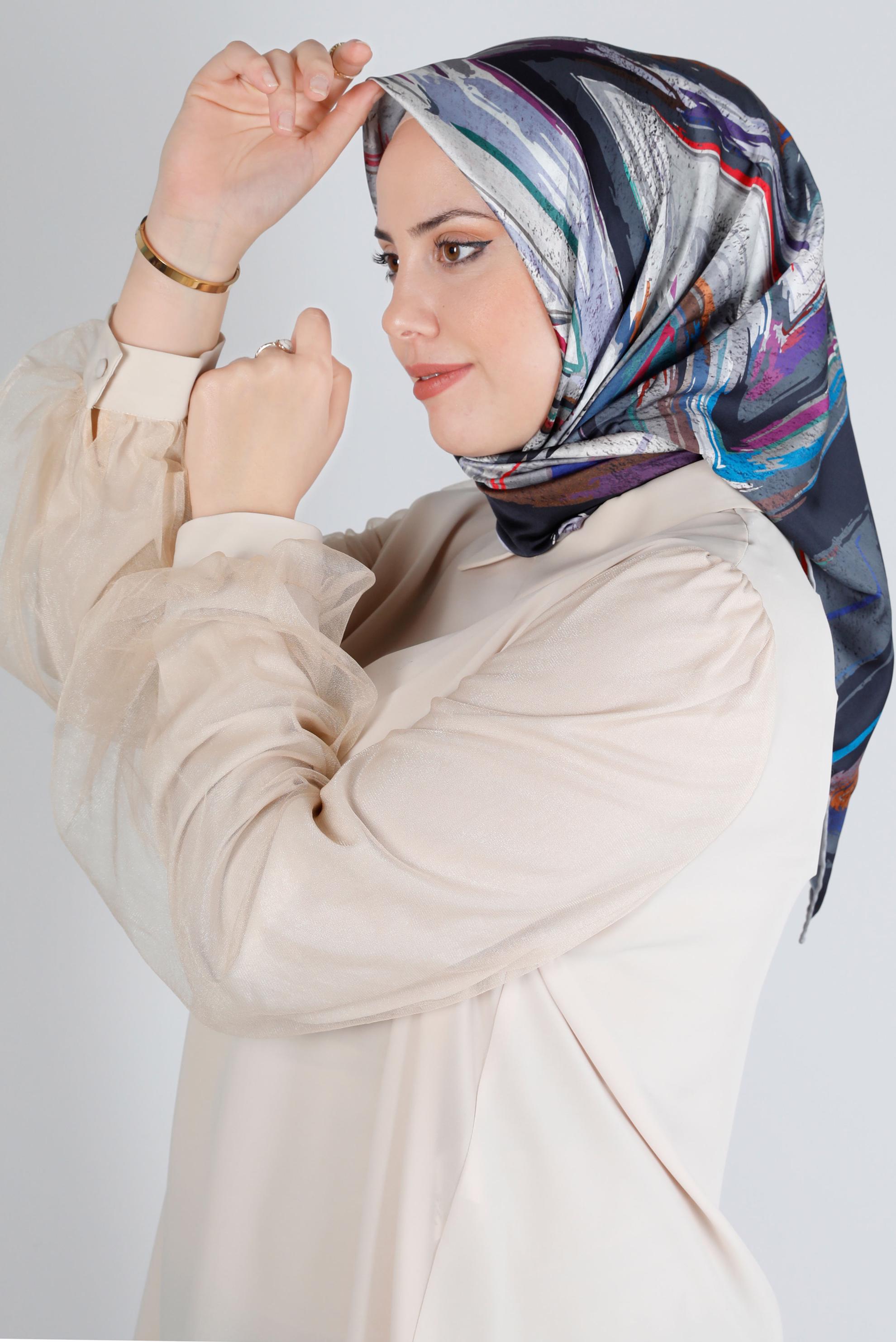 Tesettür giyim GÜMÜŞ ALVİNA DİJİTAL SURA EŞARP 8206 