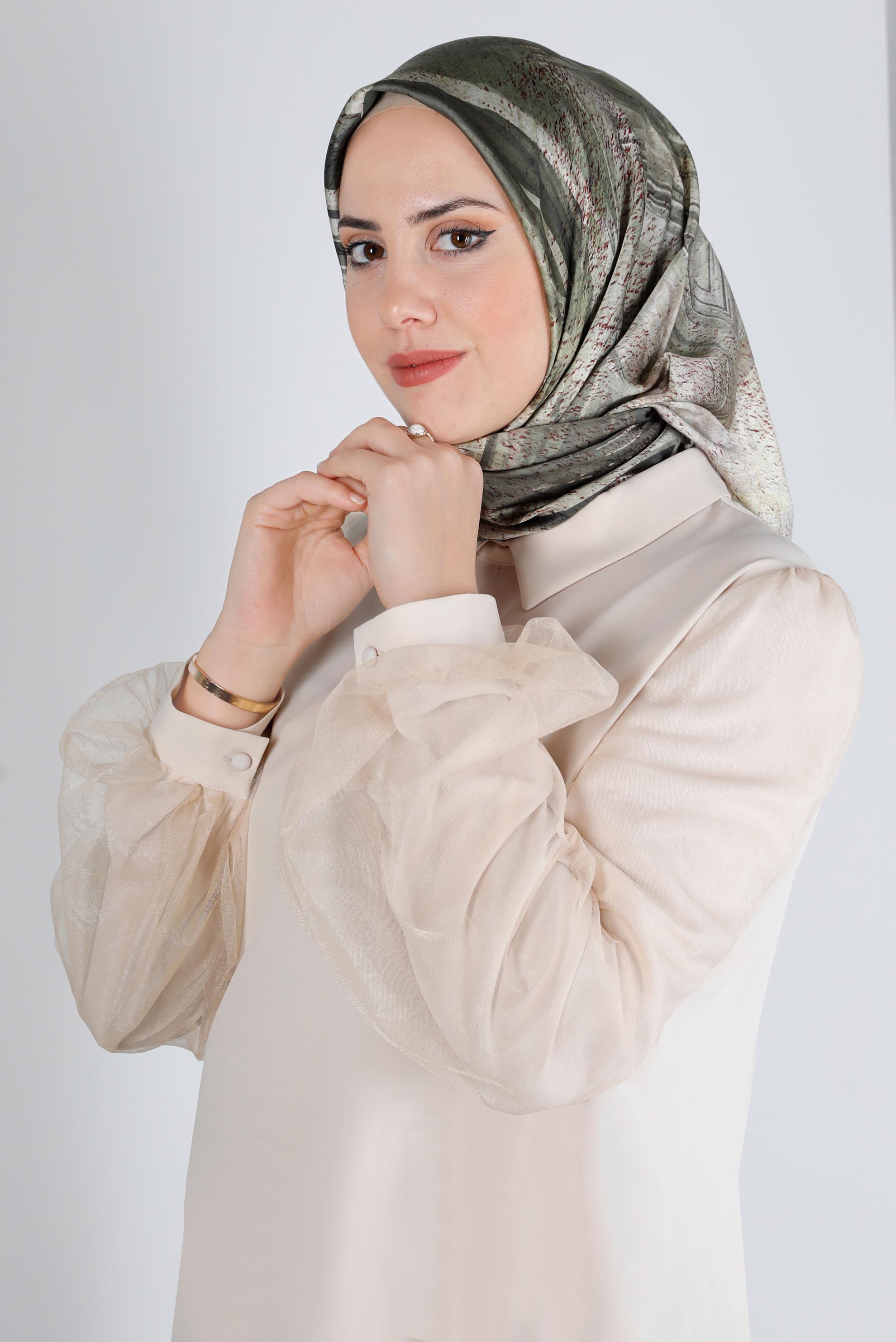 Tesettür giyim HAKİ ALVİNA DİJİTAL SURA EŞARP 8206 