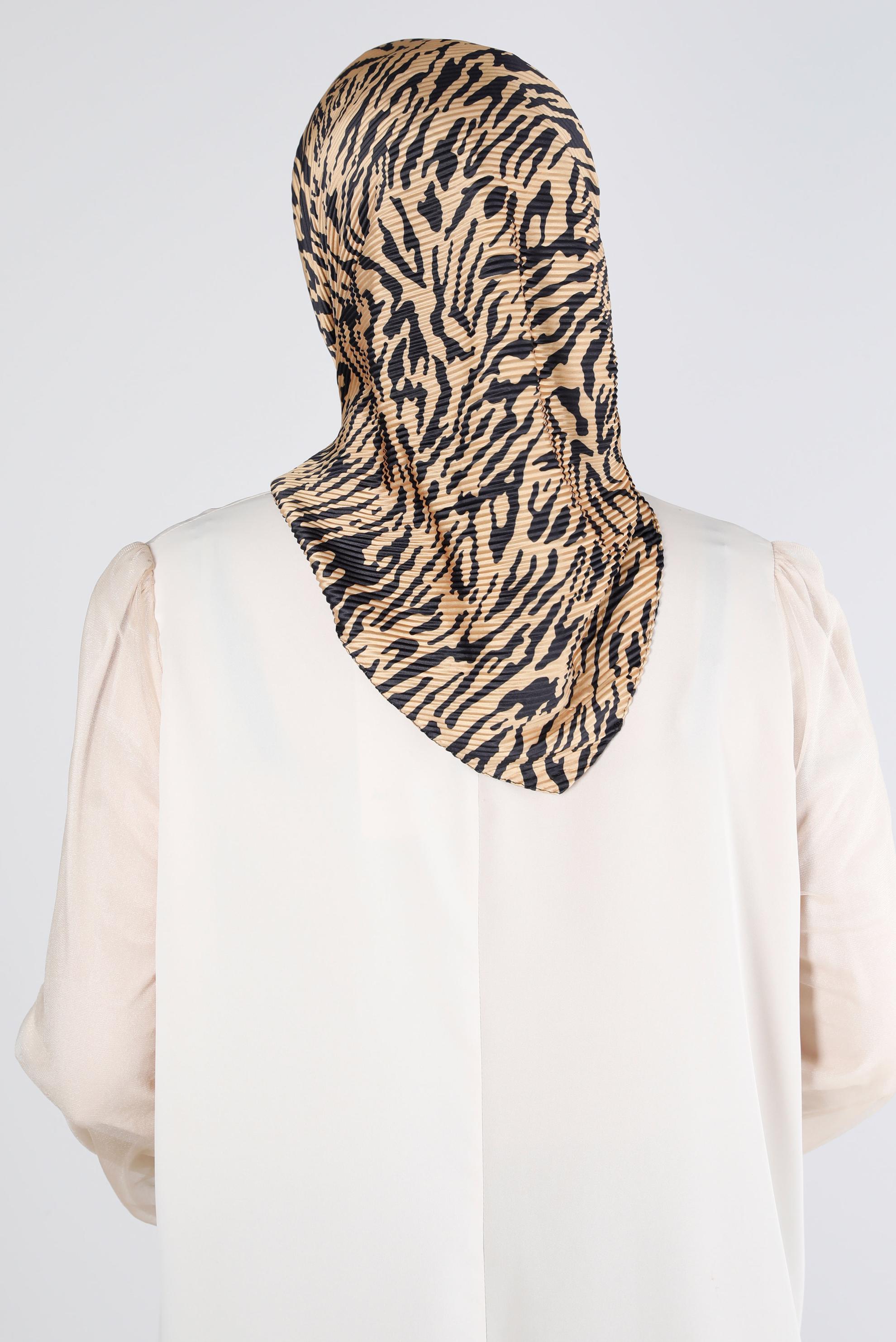 Tesettür giyim ALTIN ALVİNA PİLİSELİ ZEBRA DESEN EŞARP 8212 