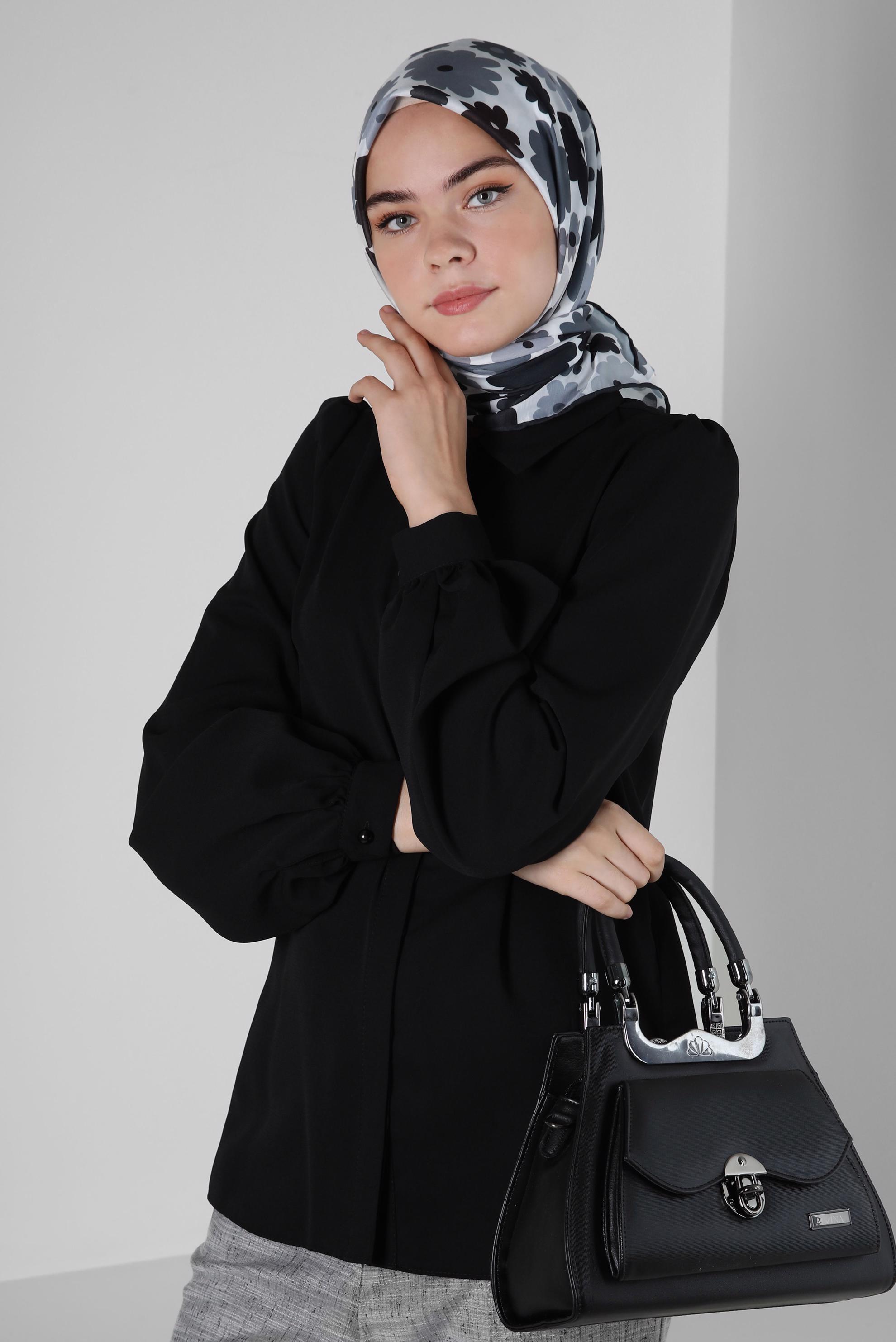 Tesettür giyim SİYAH ALVİNA PAPATYA DESEN ORGANİK EŞARP 8214 