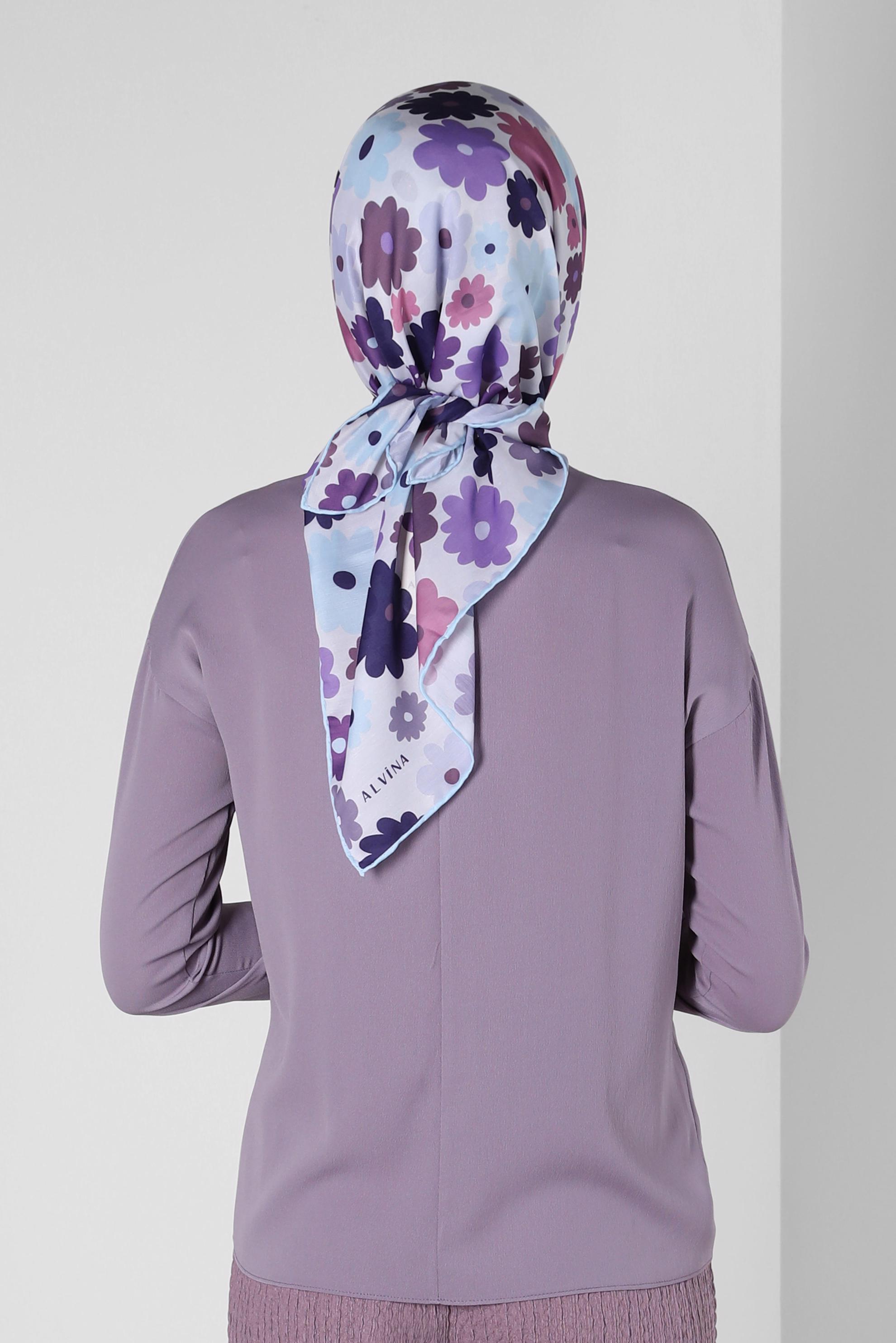 Tesettür giyim MAVİ ALVİNA PAPATYA DESEN ORGANİK EŞARP 8214 