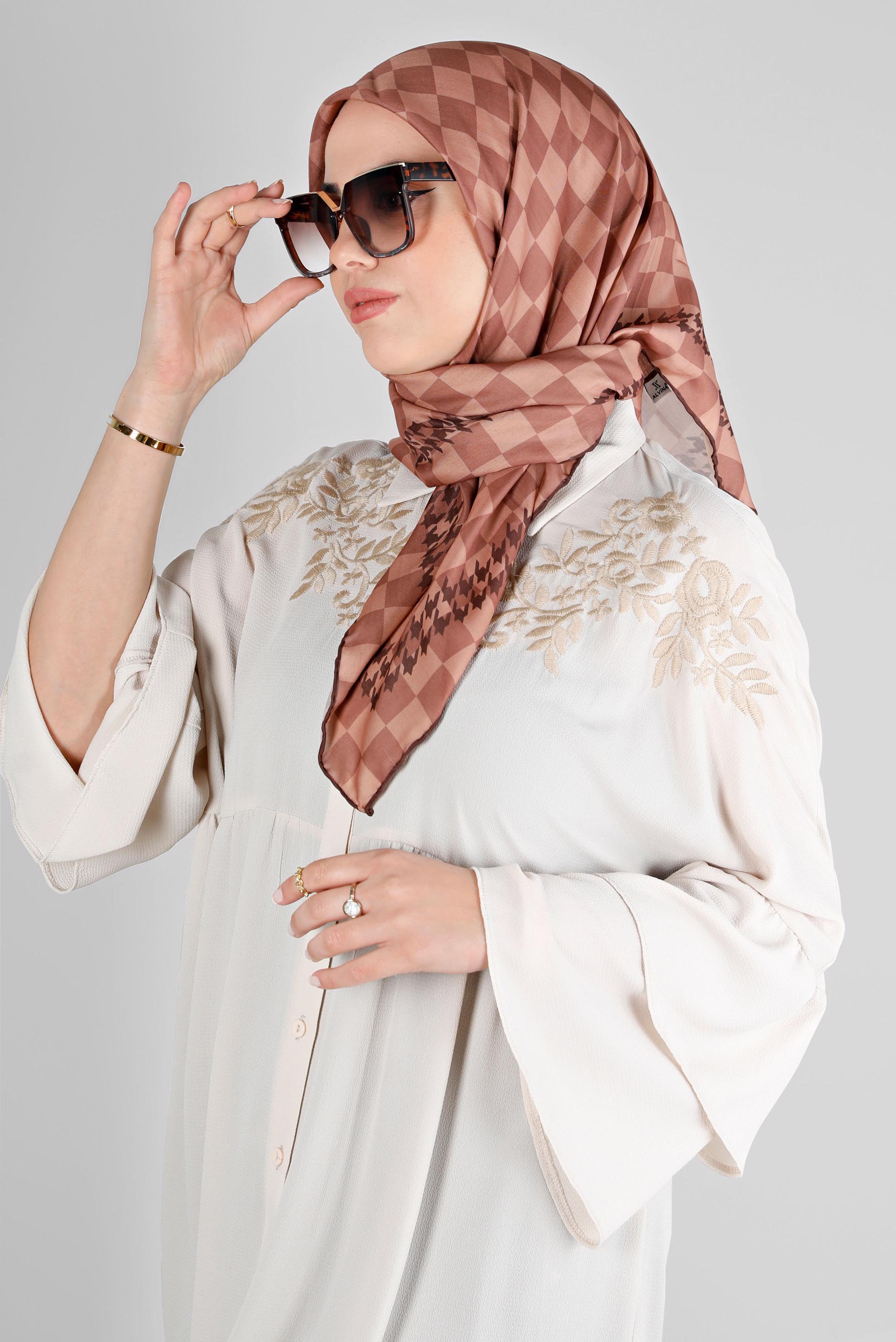 Tesettür giyim KAHVE ALVİNA DAMA DESEN ORGANİK EŞARP 8215 