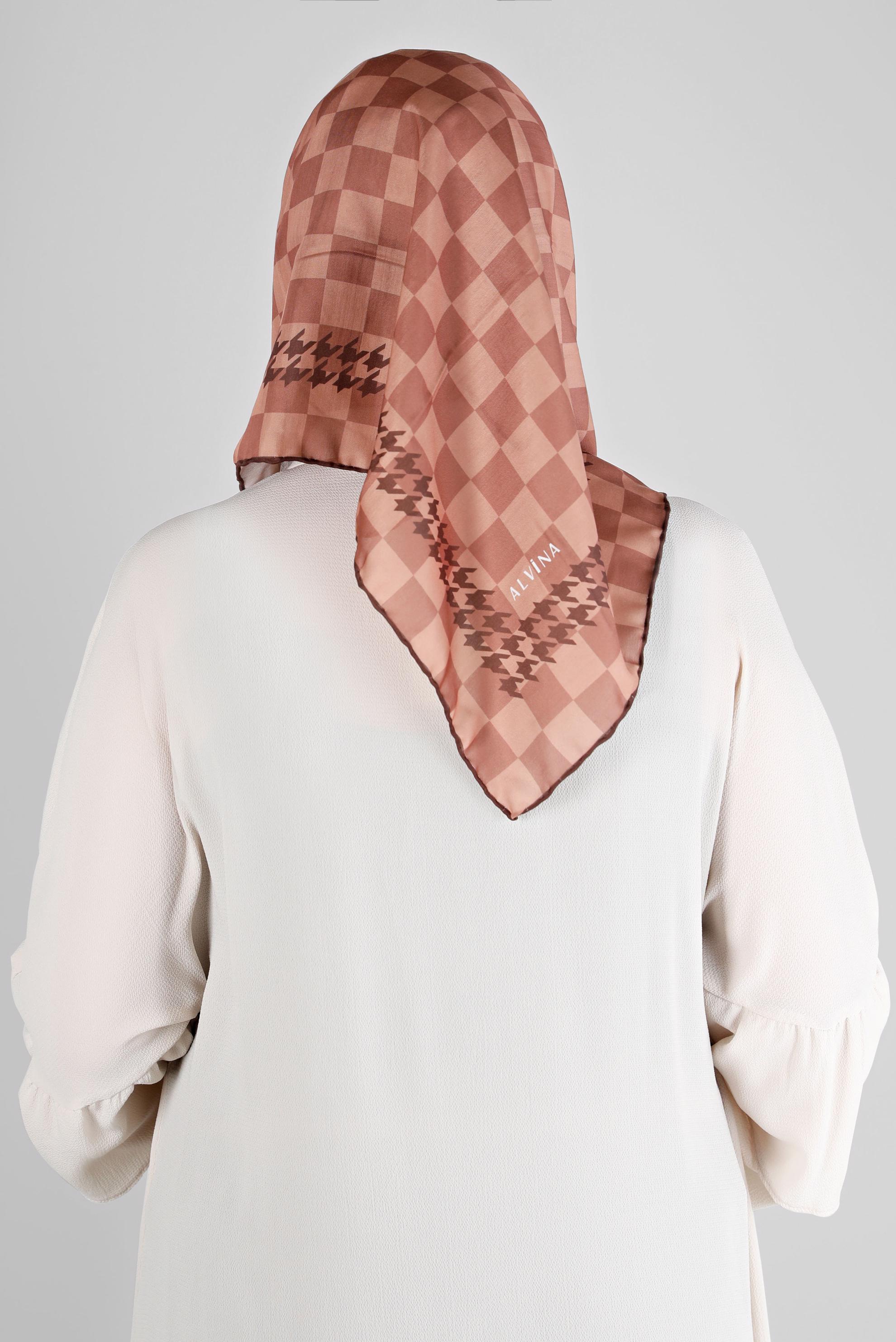 Tesettür giyim KAHVE ALVİNA DAMA DESEN ORGANİK EŞARP 8215 