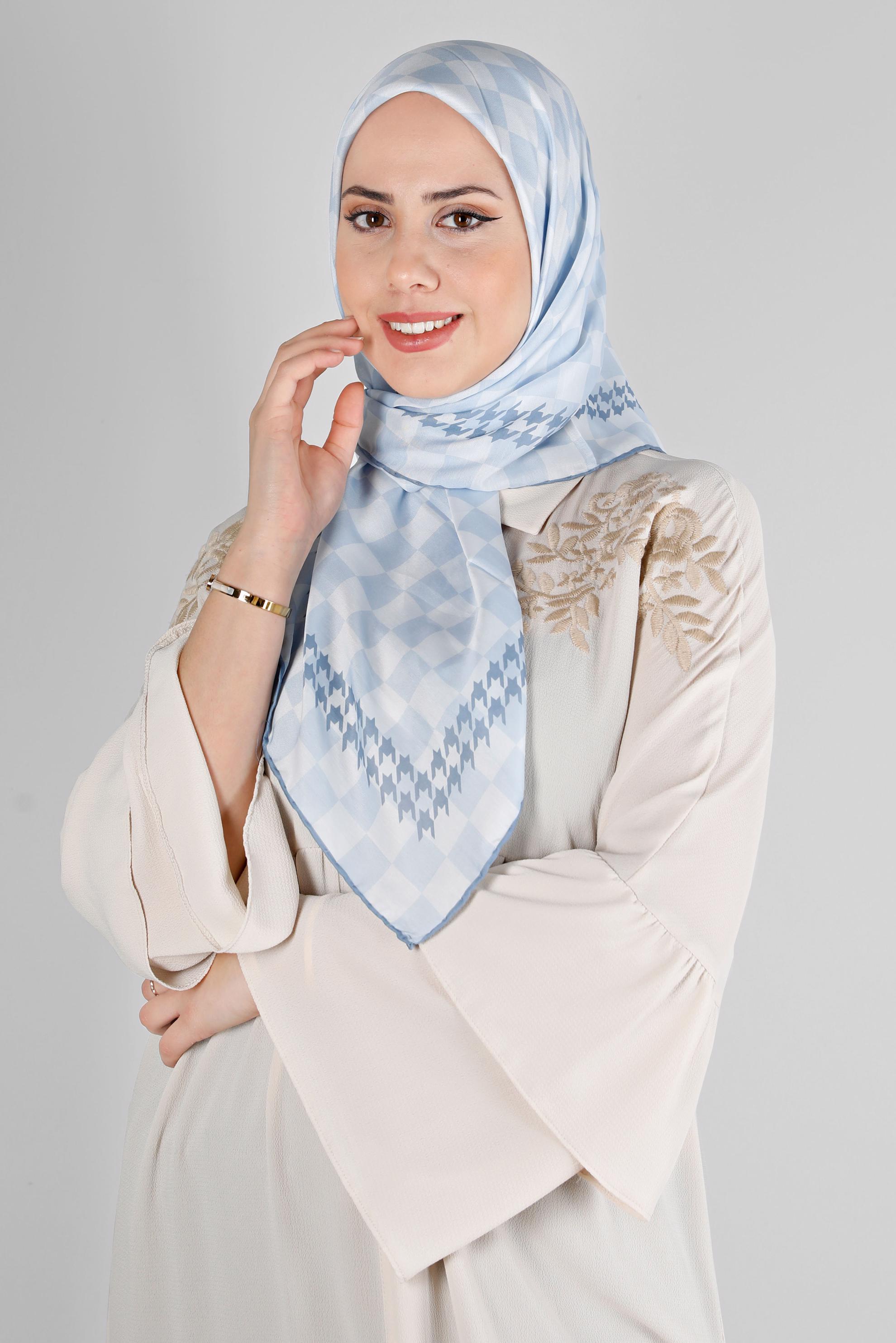 Tesettür giyim MAVİ ALVİNA DAMA DESEN ORGANİK EŞARP 8215 