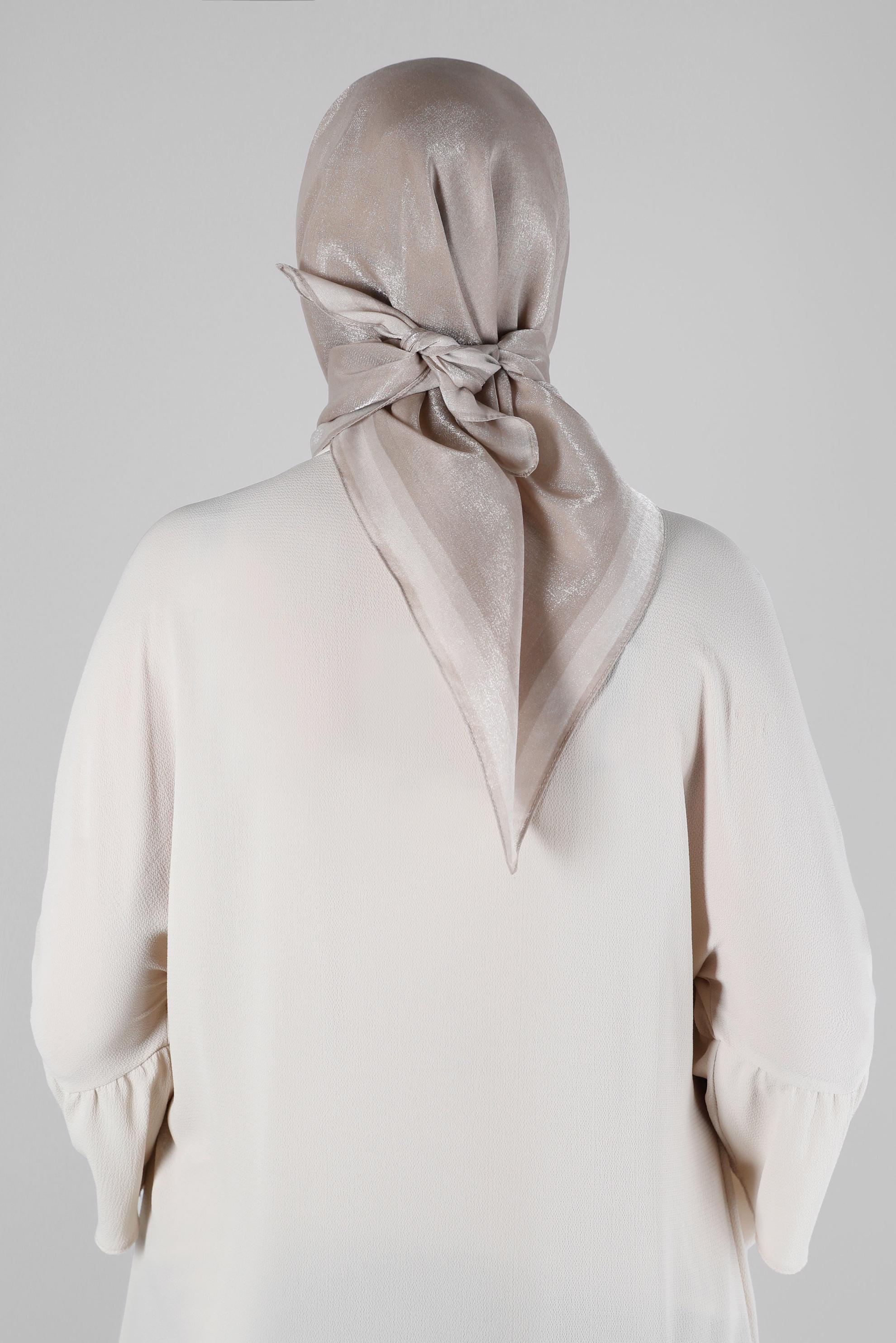 Tesettür giyim VİZON ALVİNA KEHRİBAR EŞARP 8218