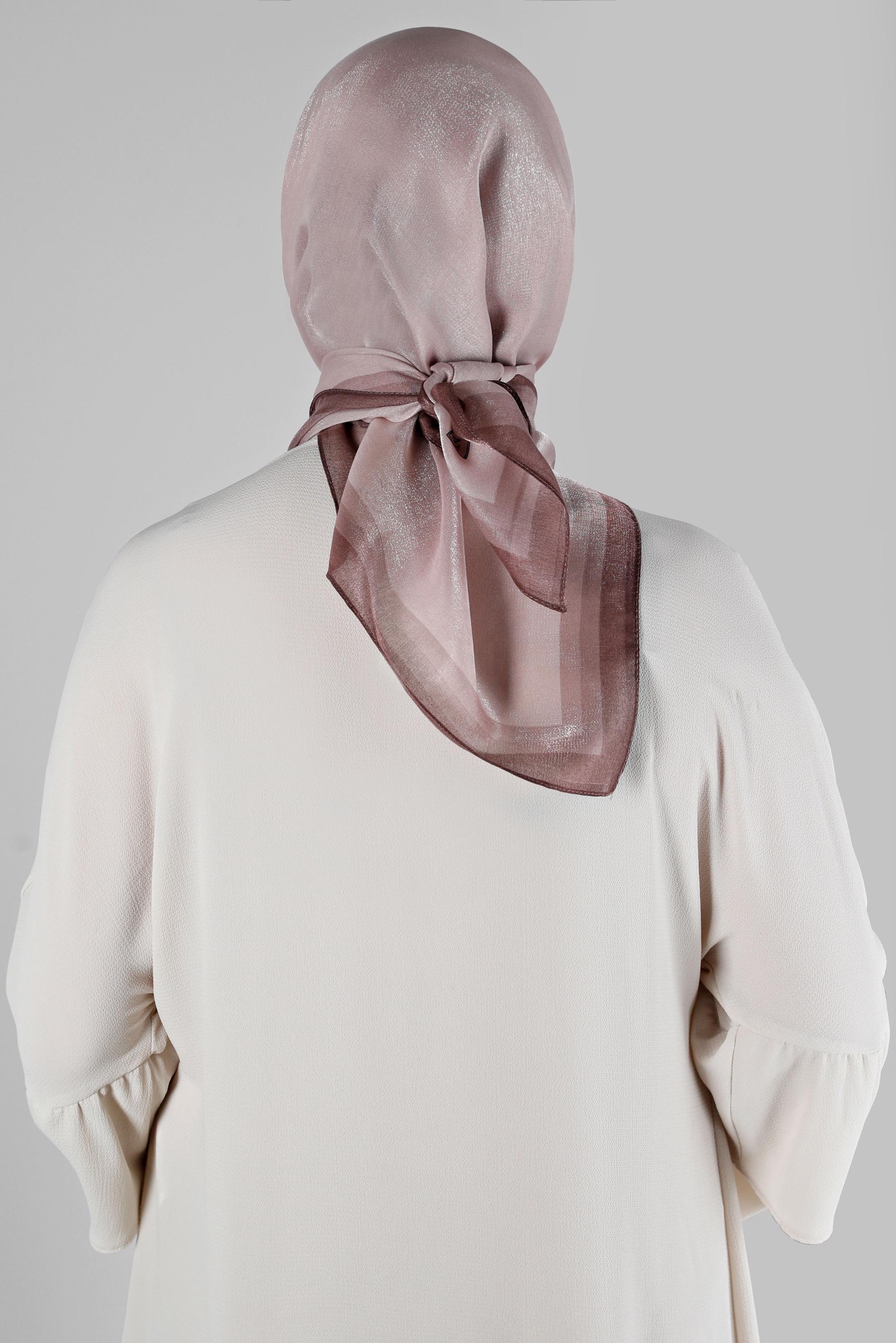 Tesettür giyim PUDRA ALVİNA KEHRİBAR EŞARP 8218