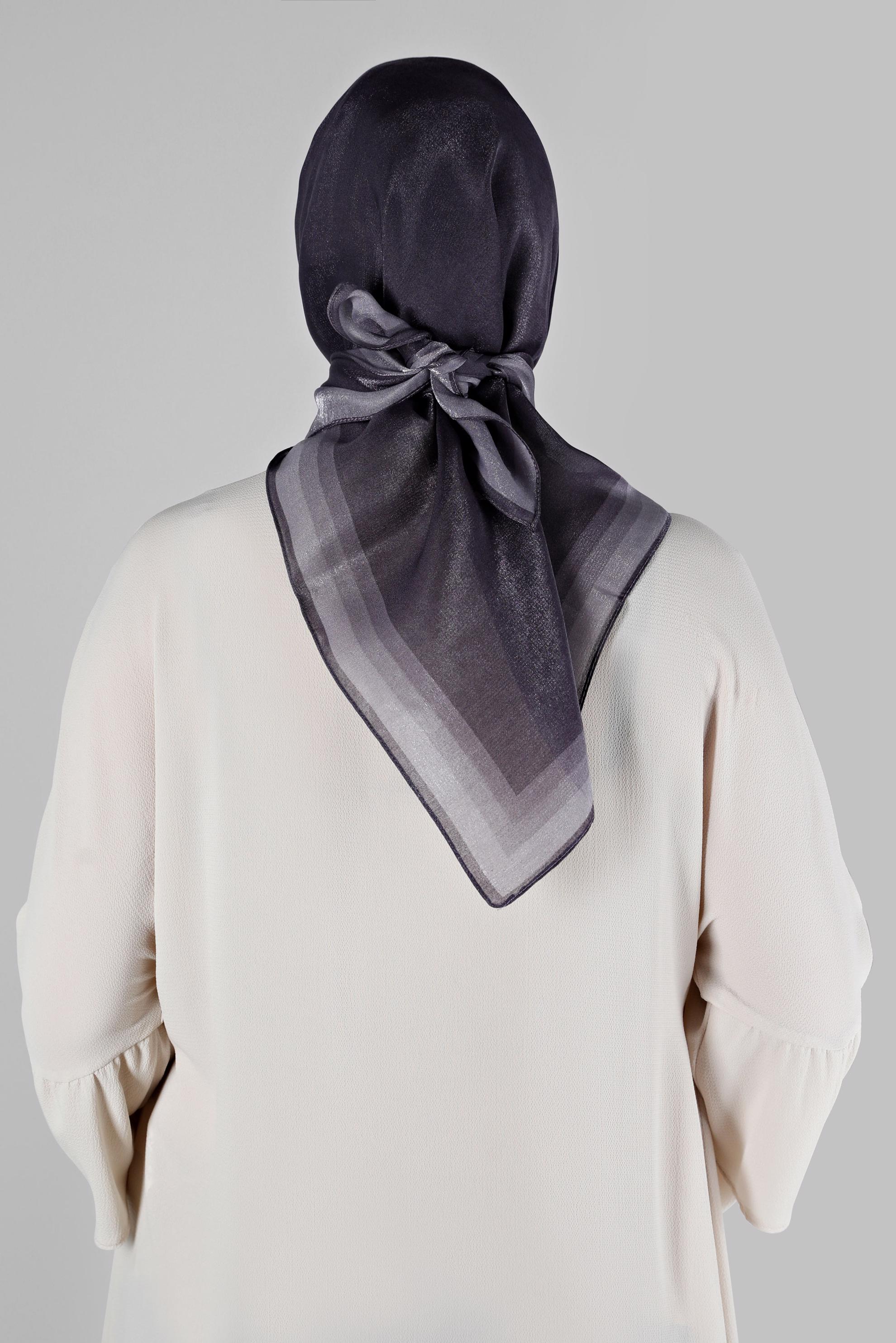 Tesettür giyim MAVİ ALVİNA KEHRİBAR EŞARP 8218