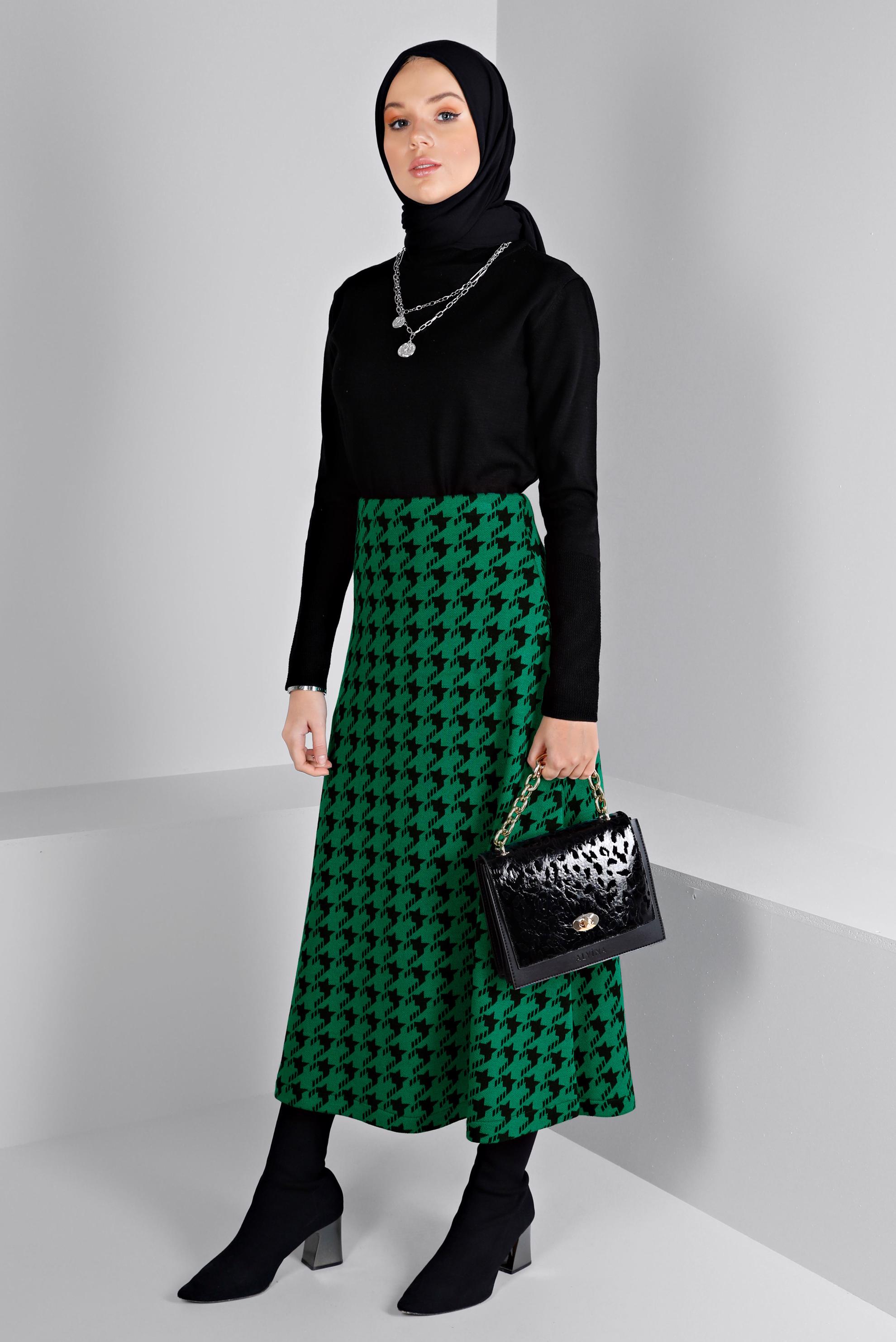Hijab clothing GREEN HOUNDSTOOTH TEXTURED KNITWEAR FLARED SKIRT 60320