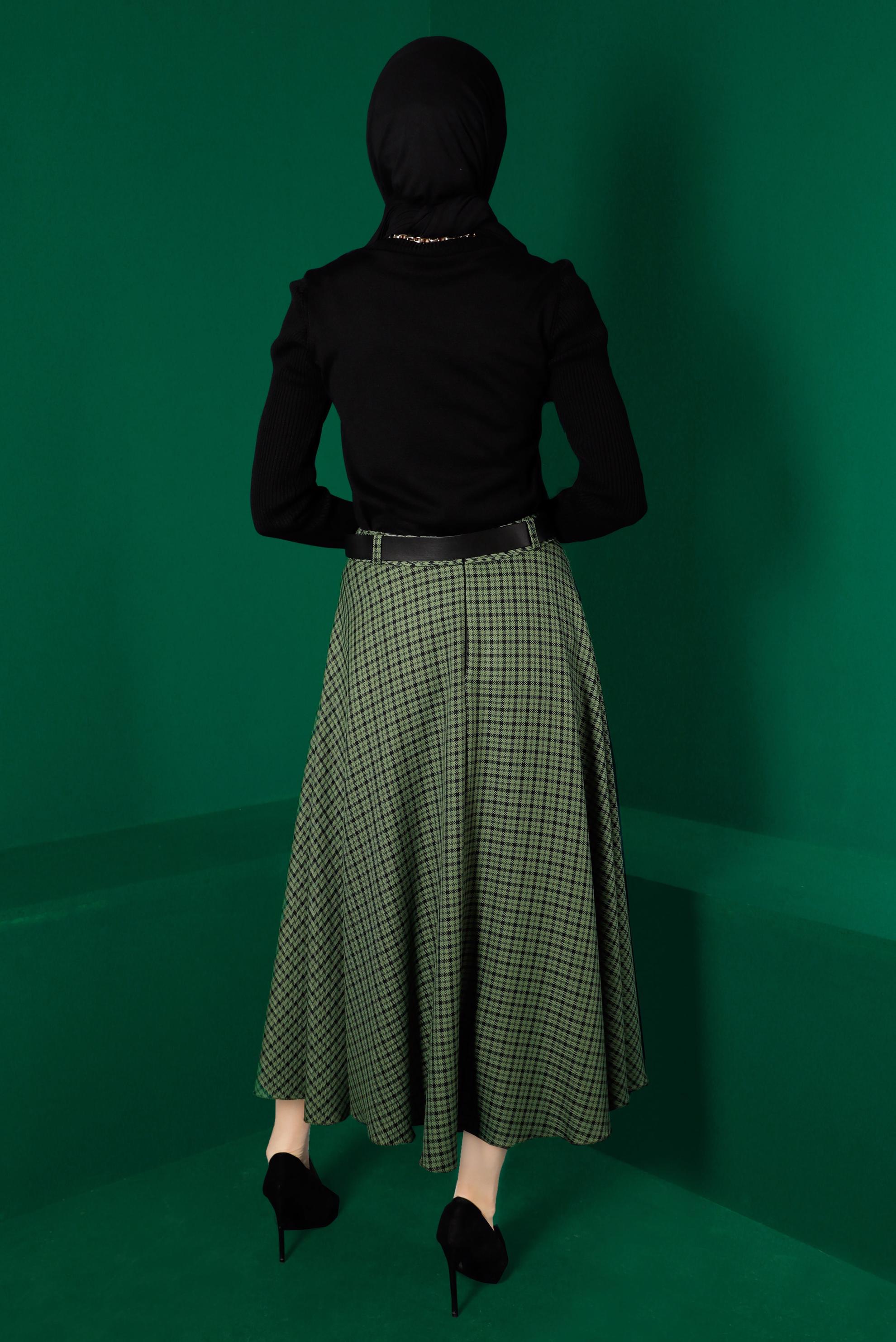 Vêtements hijab VERT JUPE À CARREAUX AVEC CEINTURE 60325