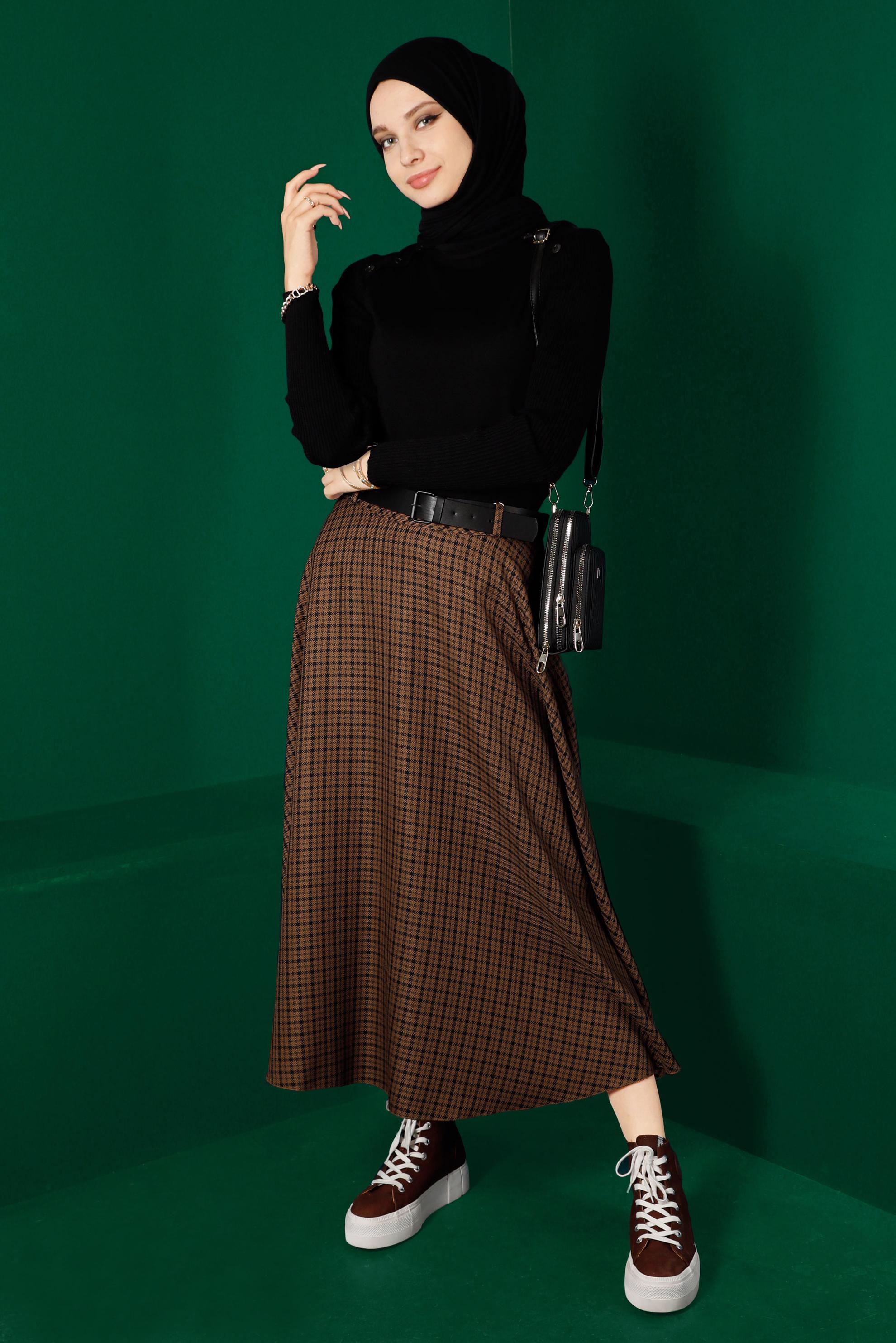 Vêtements hijab TABA JUPE À CARREAUX AVEC CEINTURE 60325