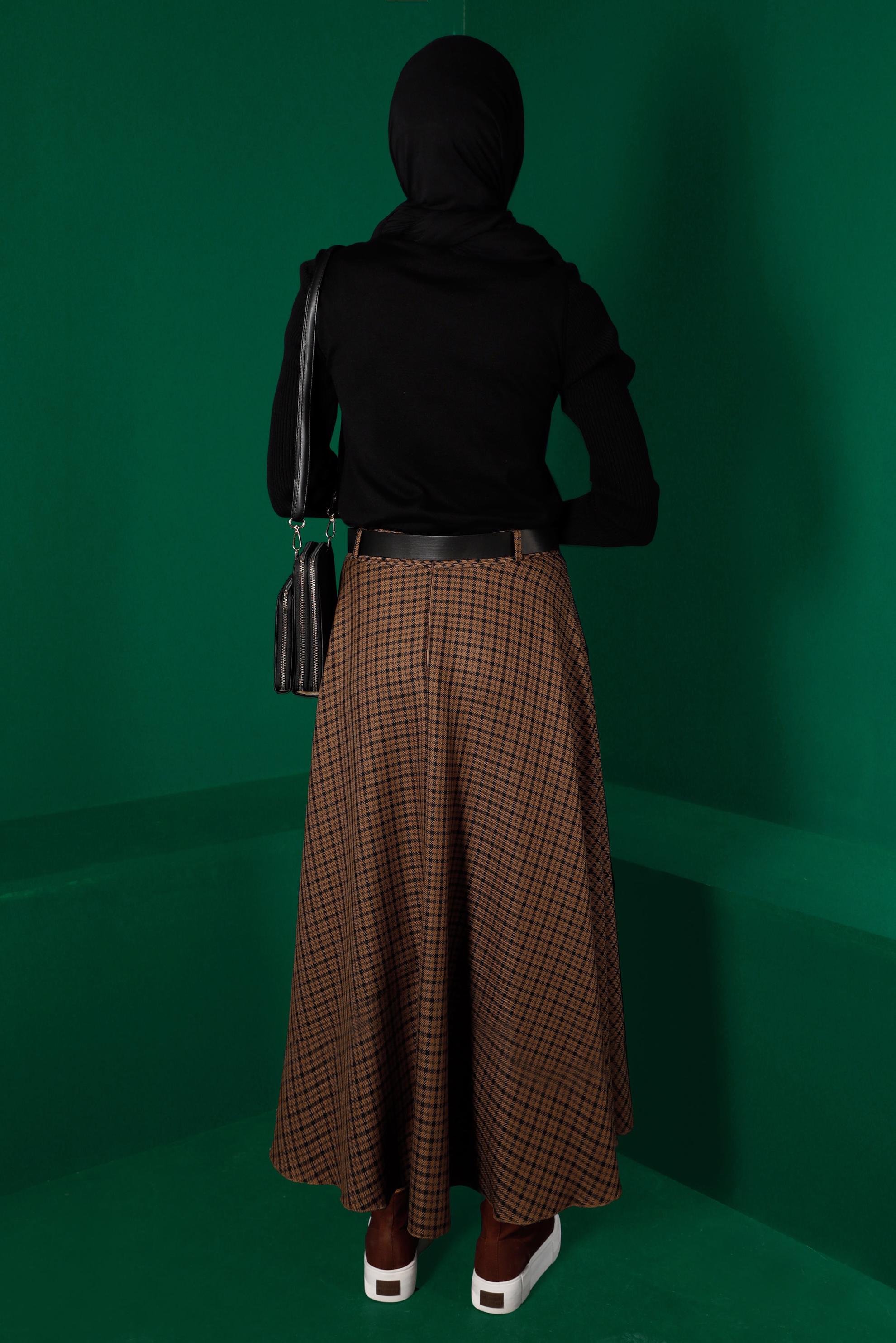 Vêtements hijab TABA JUPE À CARREAUX AVEC CEINTURE 60325