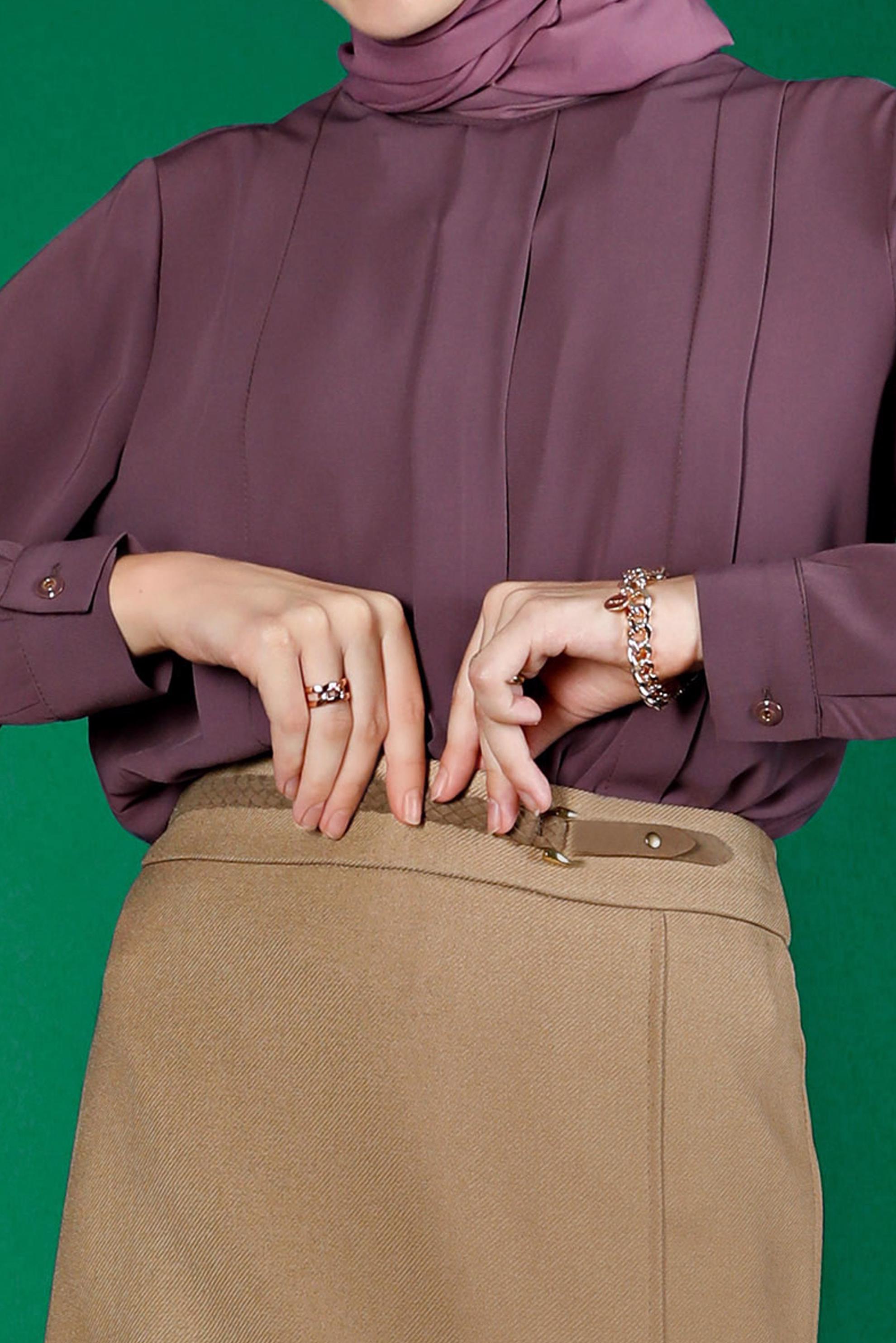 Tesettür giyim BEJ YANDAN YIRTMAÇLI KEMER DETAYLI ETEK 60328 