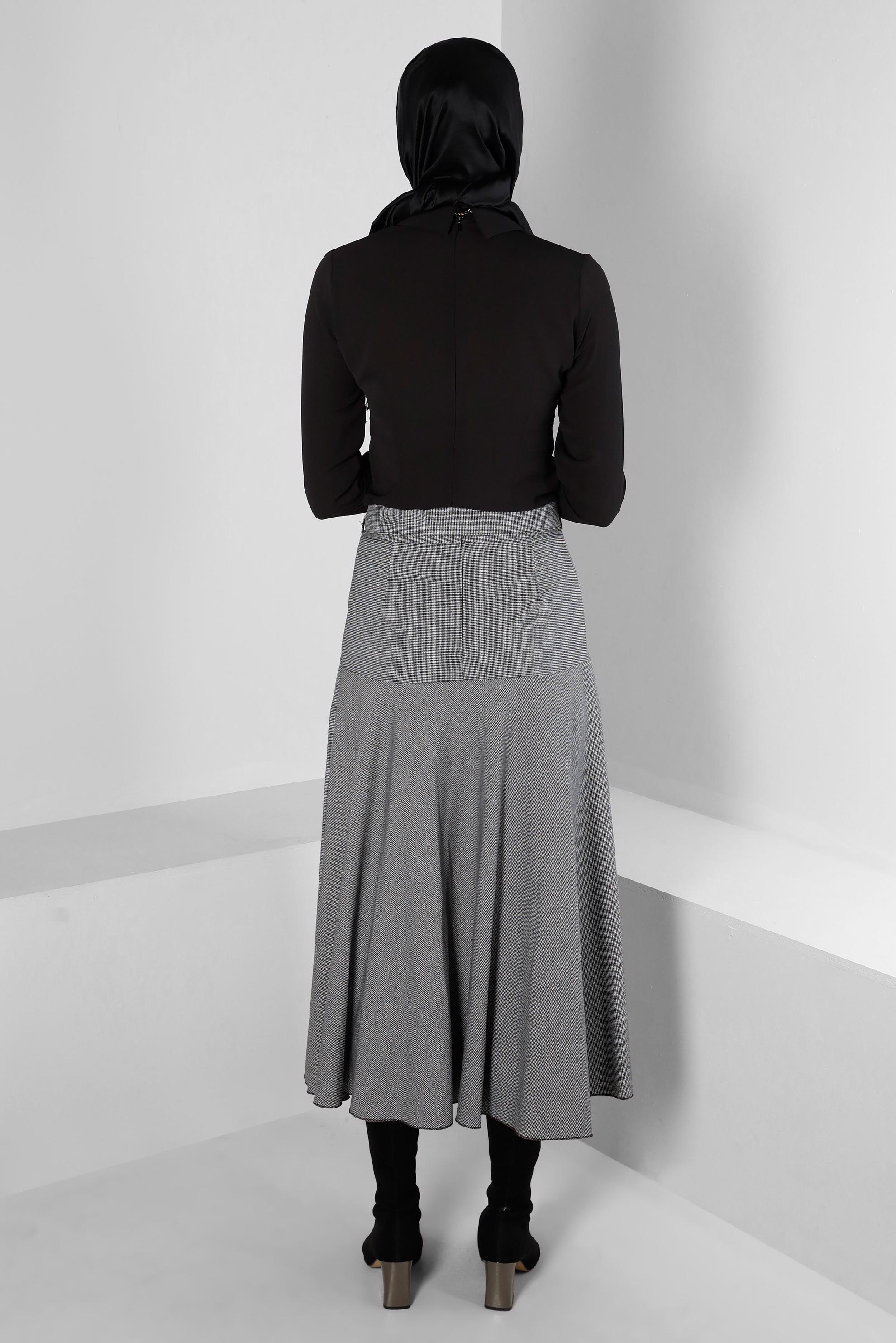 Vêtements hijab NOIR JUPE AVEC CEINTURE ET BOUTONS 60330