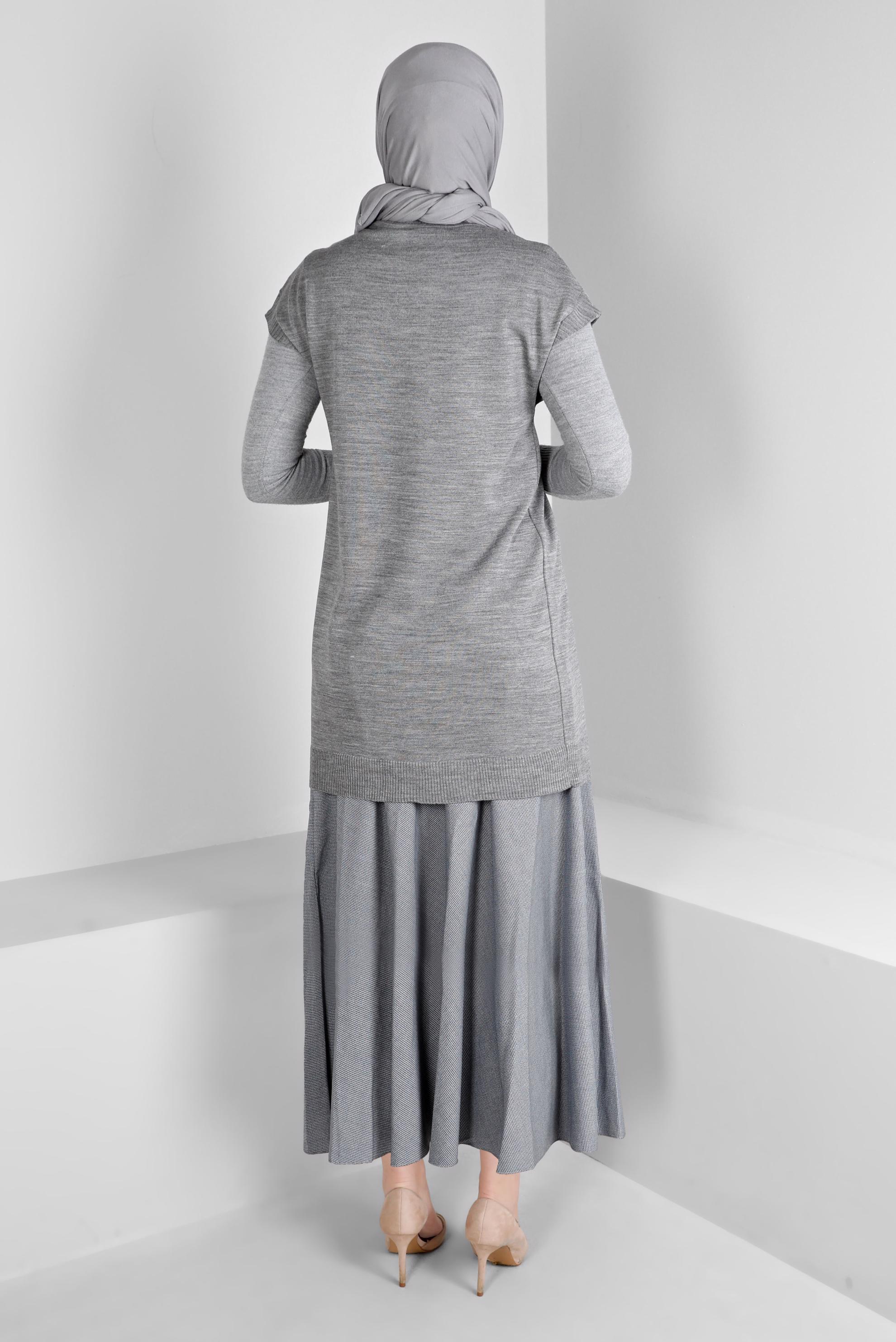 Hijab clothing NAVY BLUE BELTED SKIRT WITH BUTTON DETAIL 60330