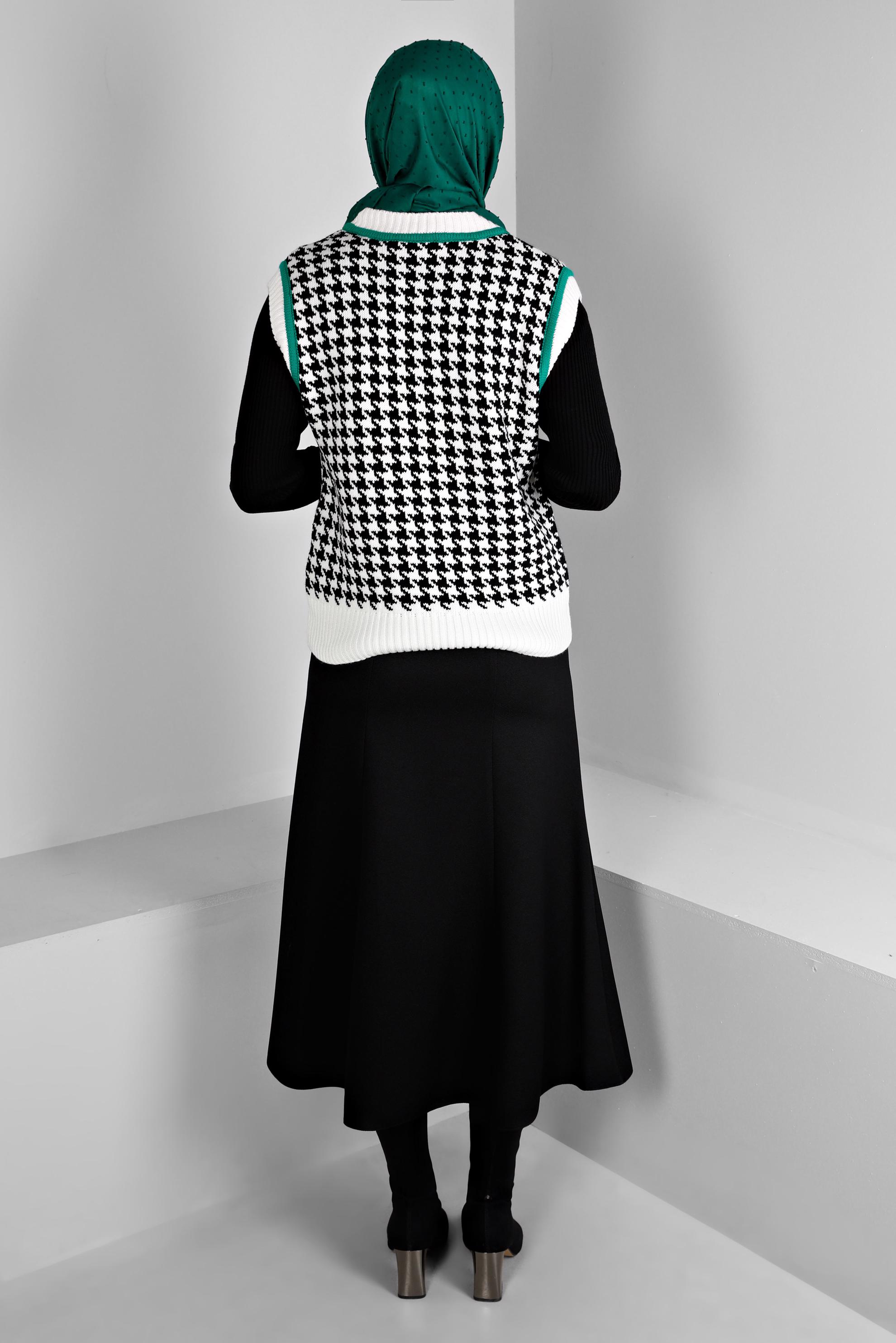 Hijab clothing BLACK BELTED SKIRT WITH BUTTON DETAIL 60335