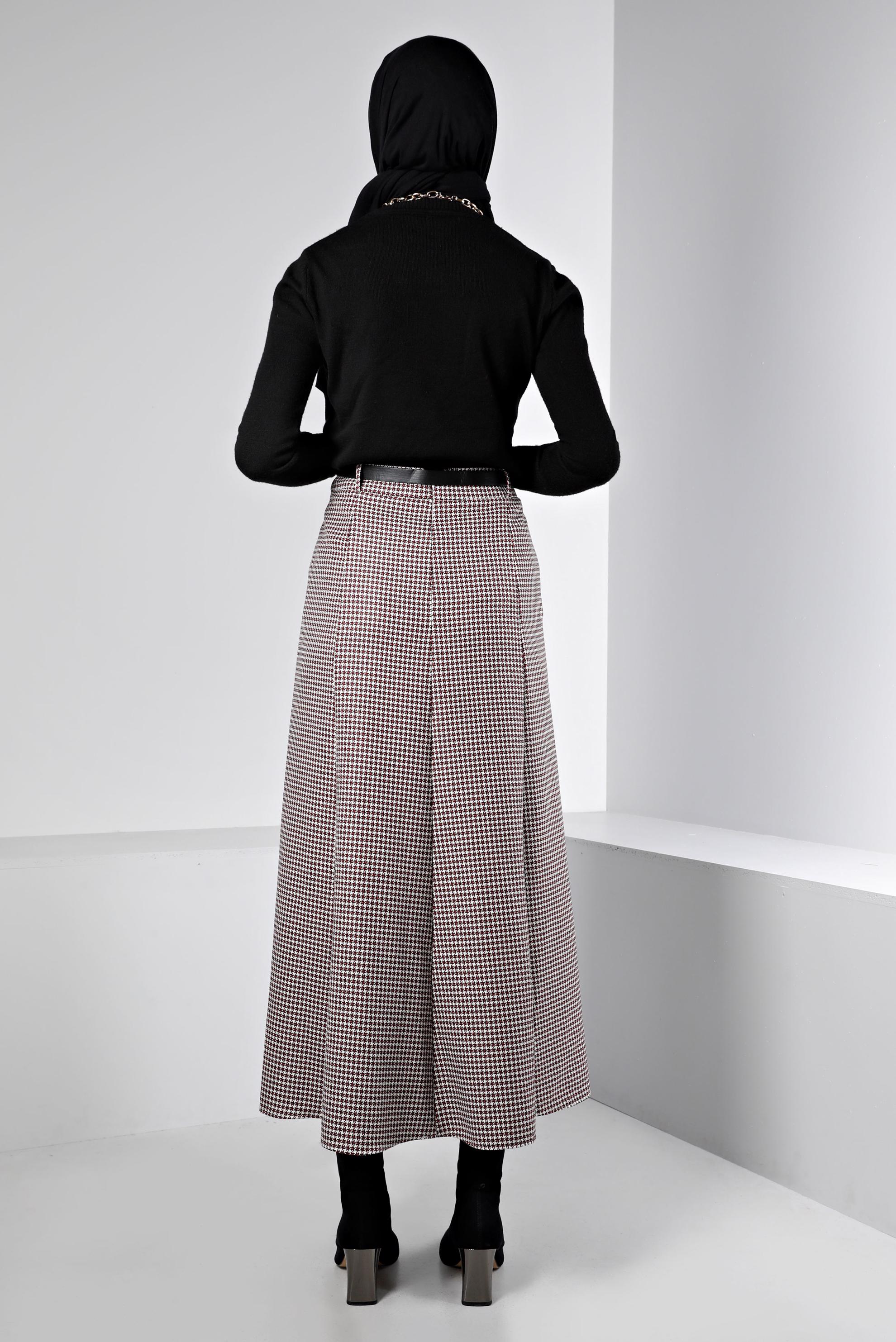 Hijab clothing FUCHSIA HOUNDSTOOTH PATTERN BUTTONED SKIRT 60345 