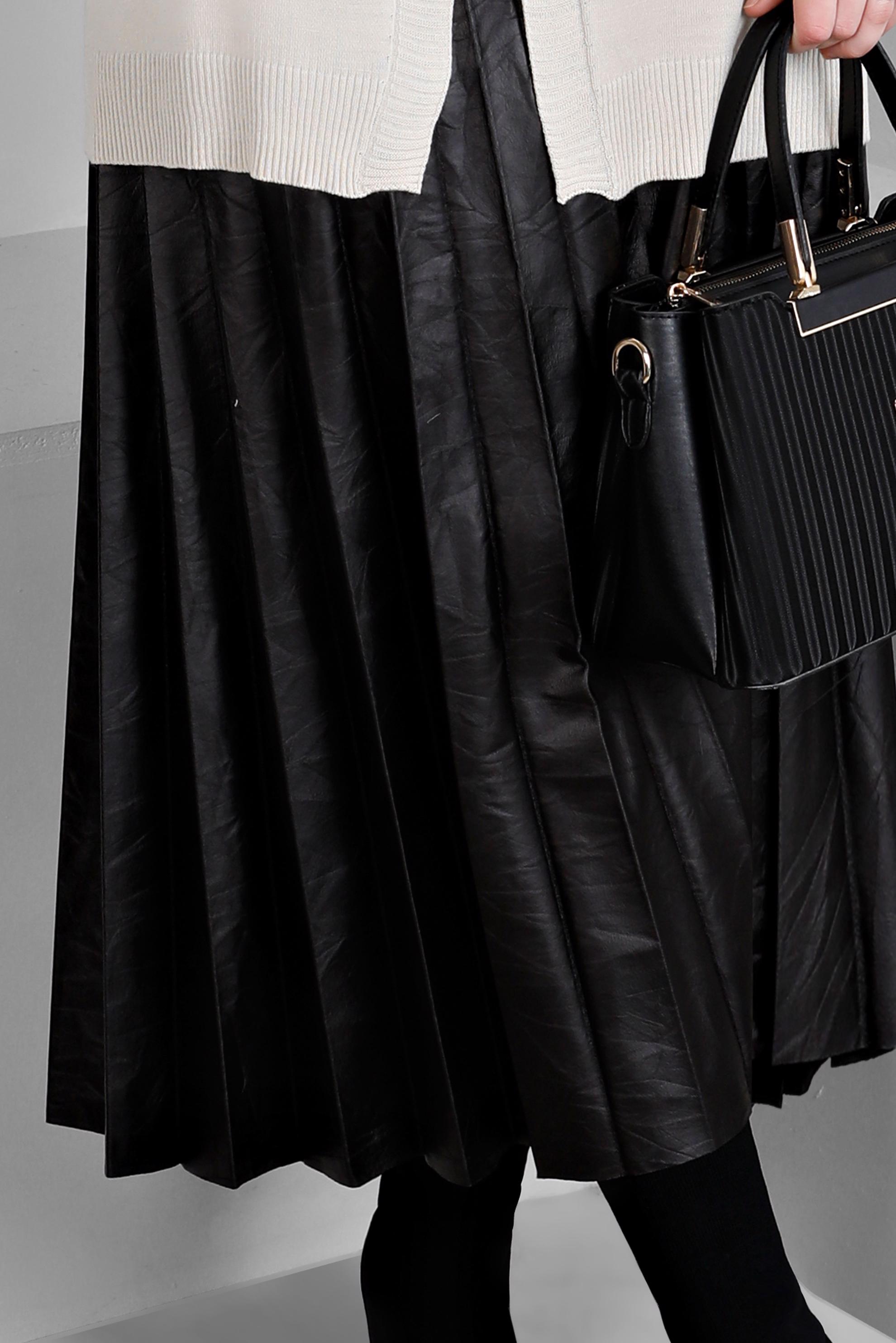 Tesettür giyim SİYAH PİLELİ SUNİ DERİ ETEK 60348