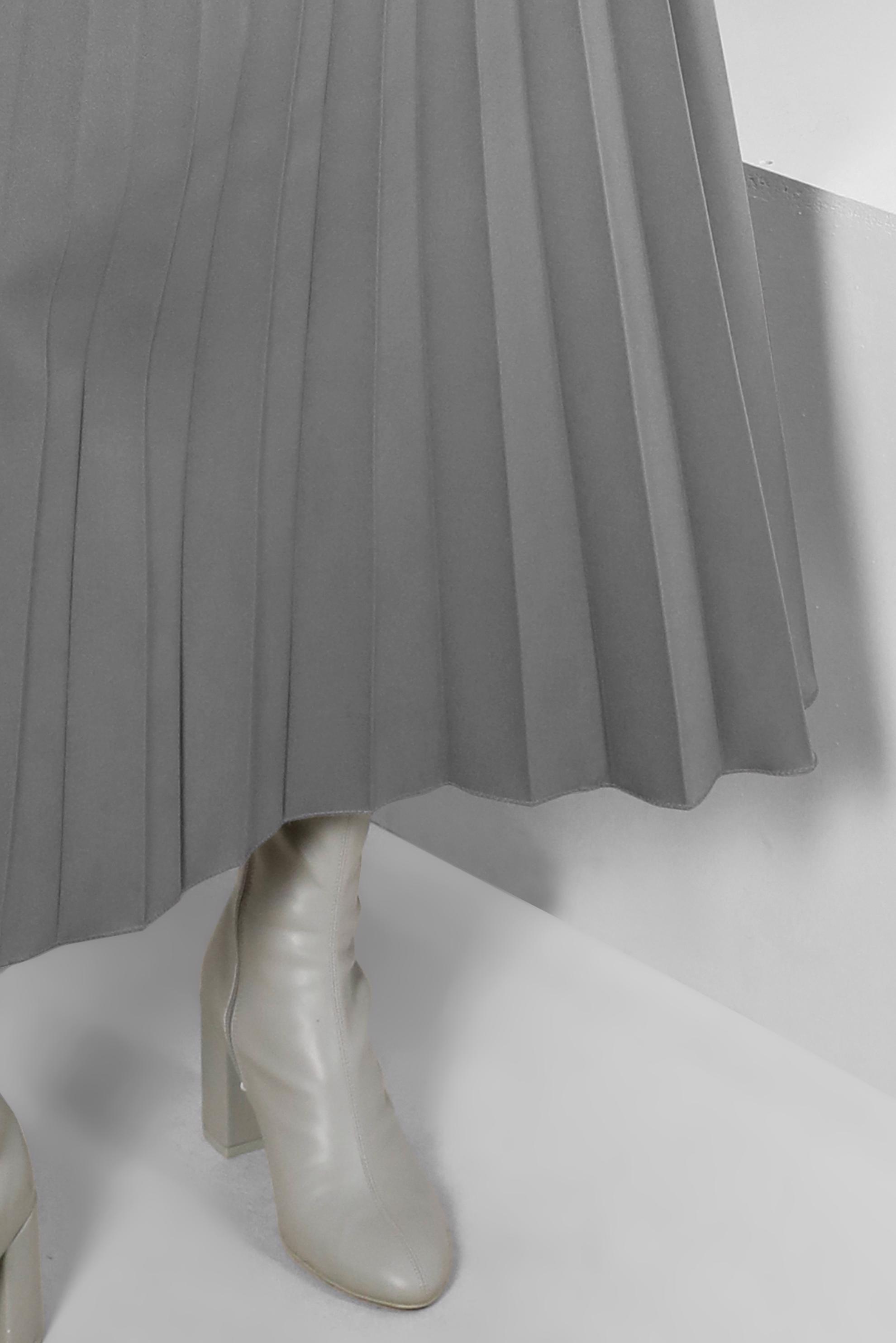 Tesettür giyim GRİ PİLİSELİ ETEK 60351