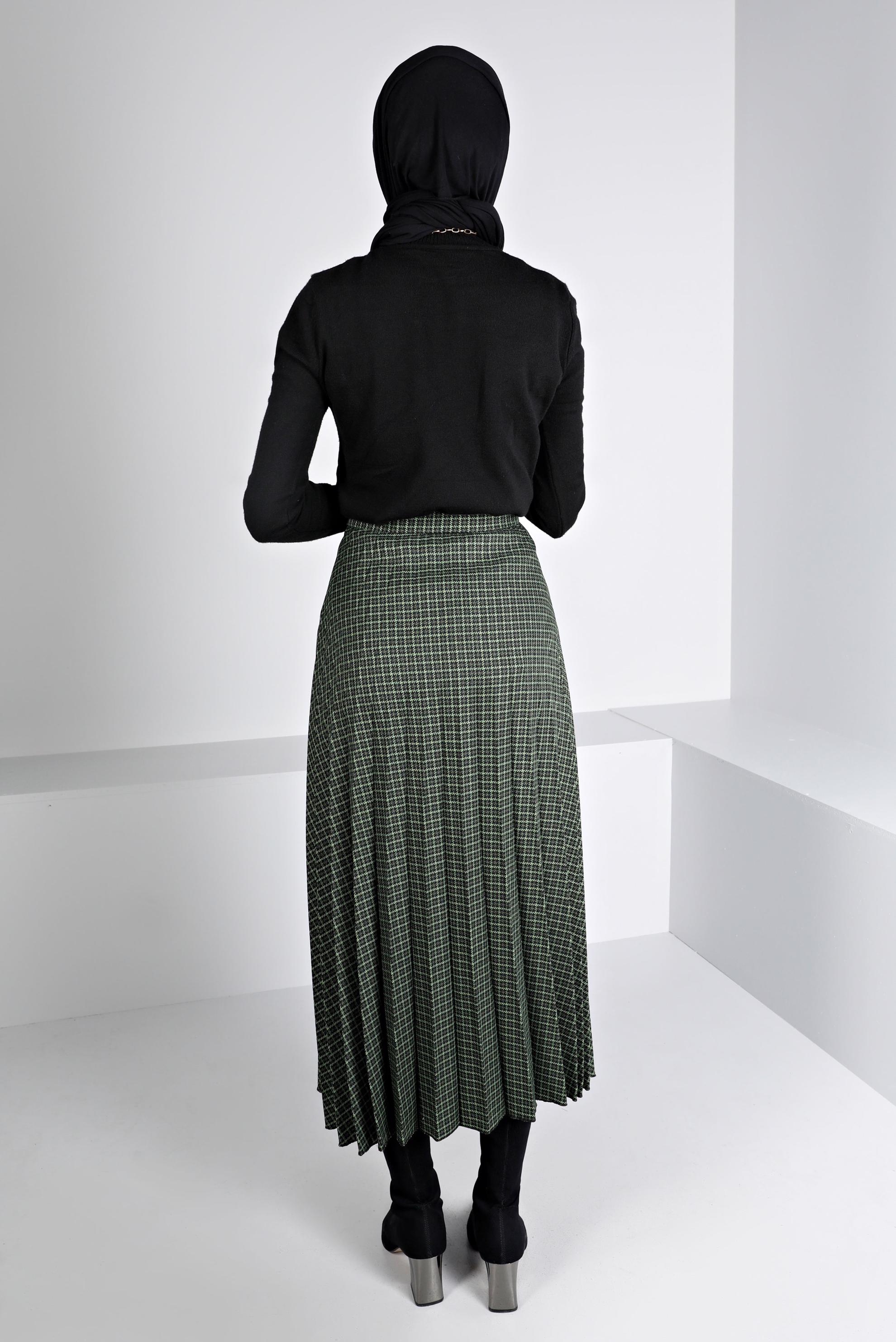 Tesettür giyim YEŞİL KARE DESENLİ PİLİSELİ ETEK 60355