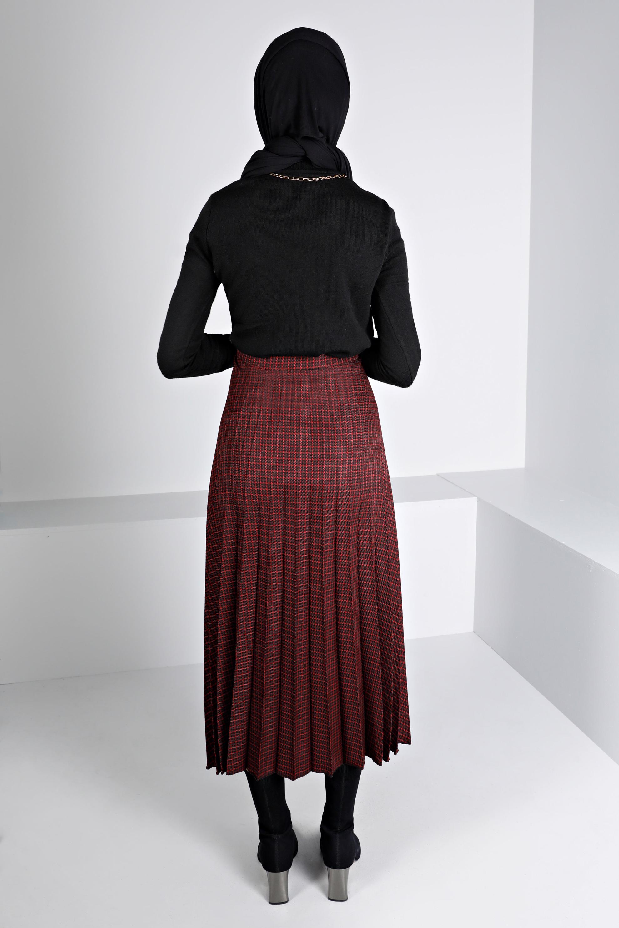 Hijab clothing CLARET RED PLAID PATTERN PLEATED SKIRT 60355
