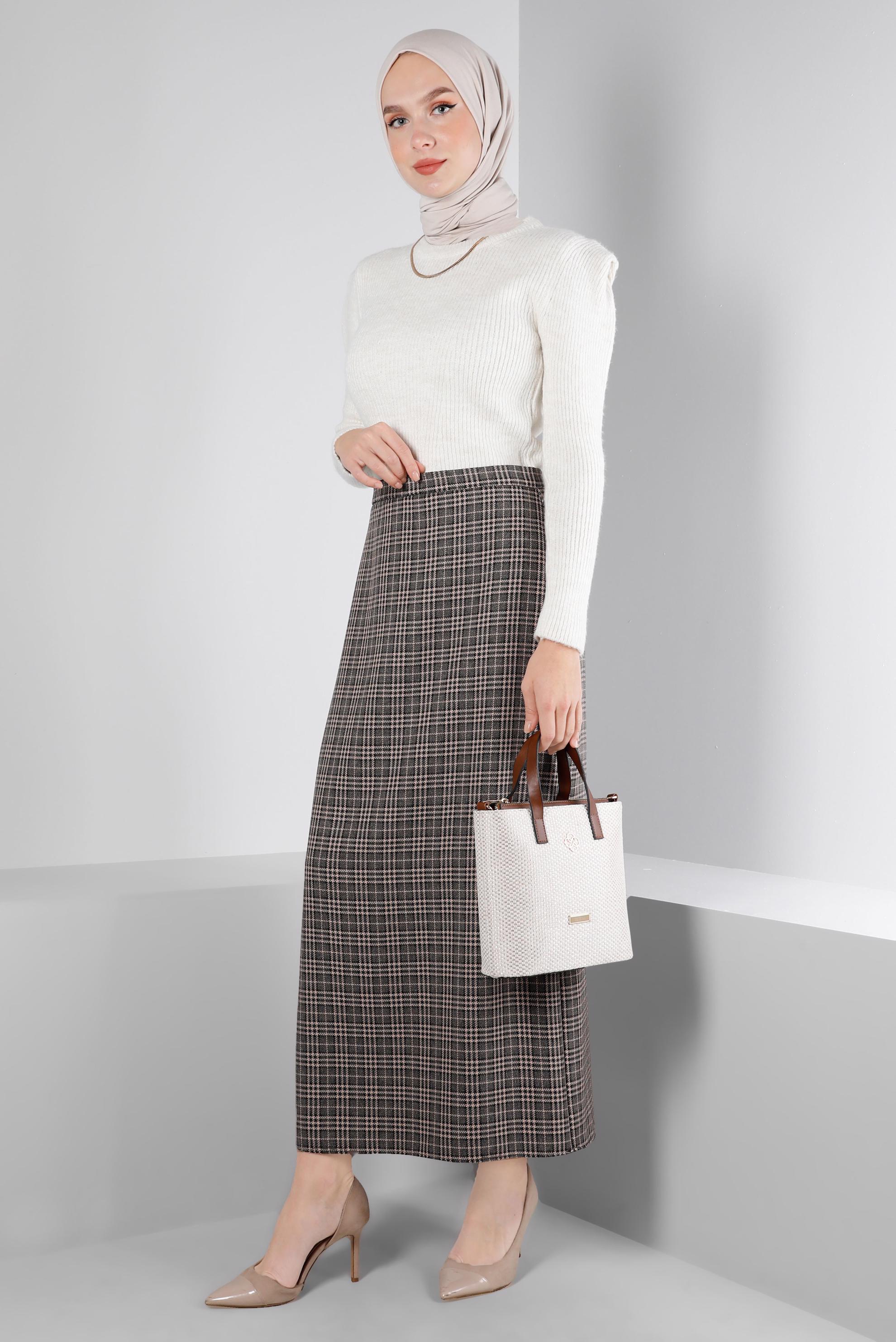 Tesettür giyim PUDRA GİZLİ YIRTMAÇLI EKOSE DESENLİ ETEK 60368