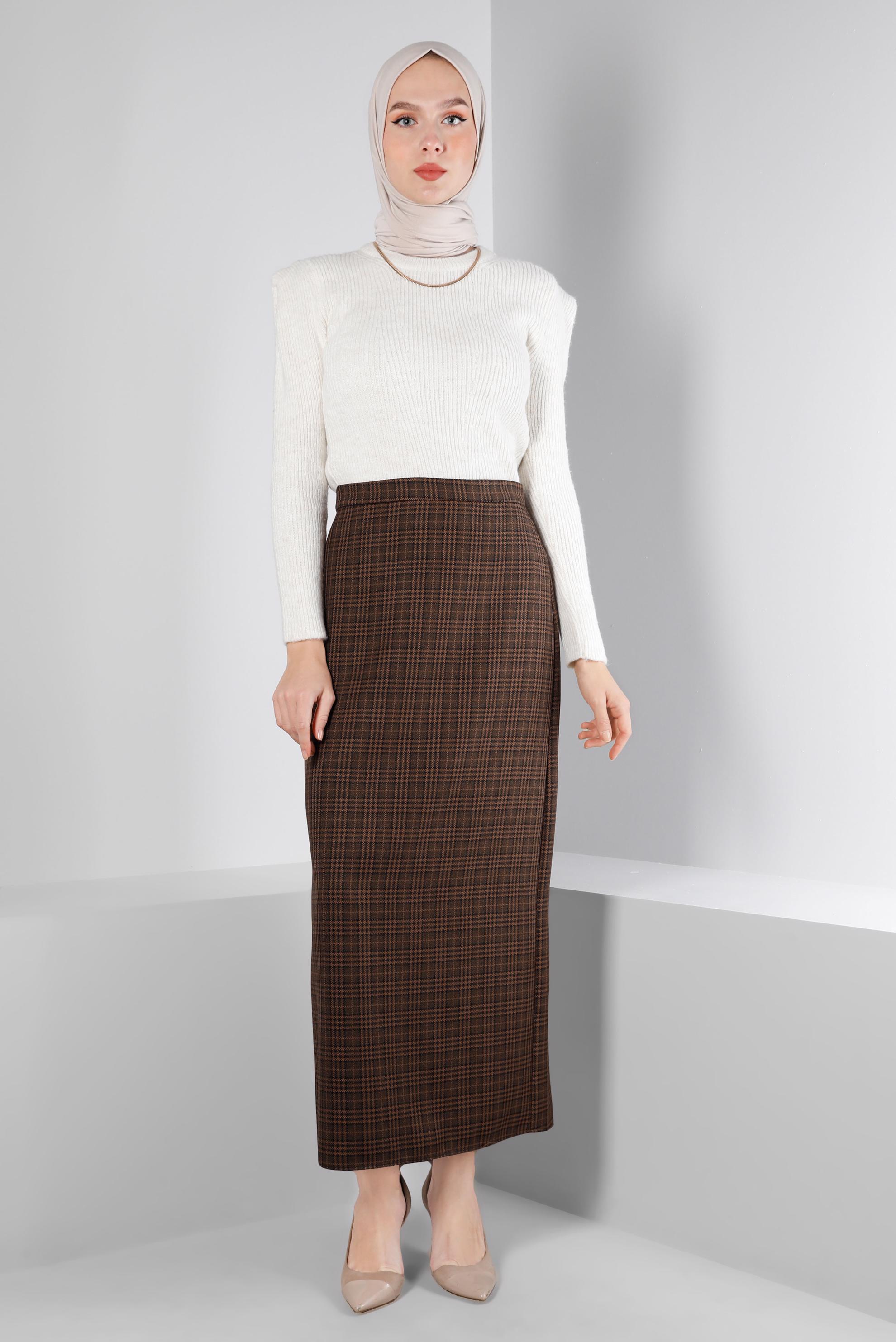 Tesettür giyim TABA GİZLİ YIRTMAÇLI EKOSE DESENLİ ETEK 60368