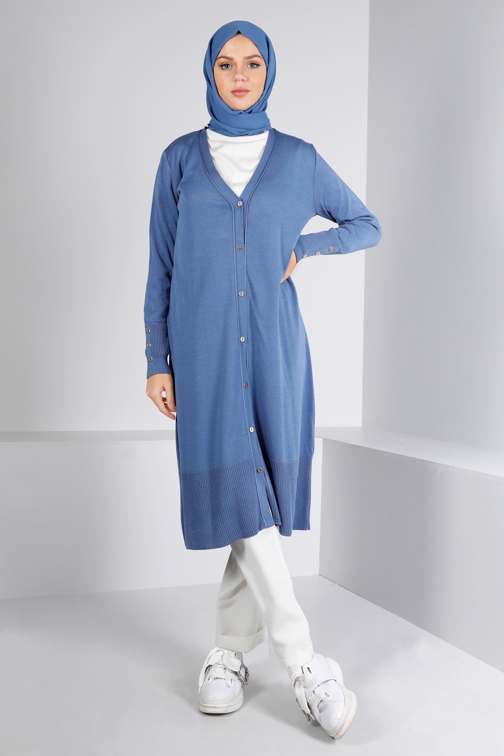 Tesettür giyim MAVİ DÜĞME DETAYLI TRİKO HIRKA 43126 