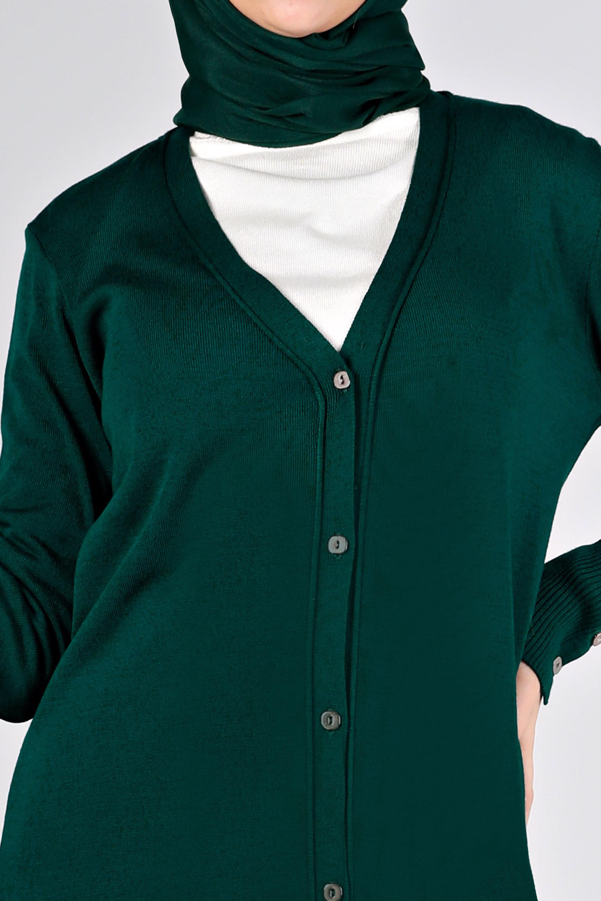 Tesettür giyim YEŞİL DÜĞME DETAYLI TRİKO HIRKA 43126 