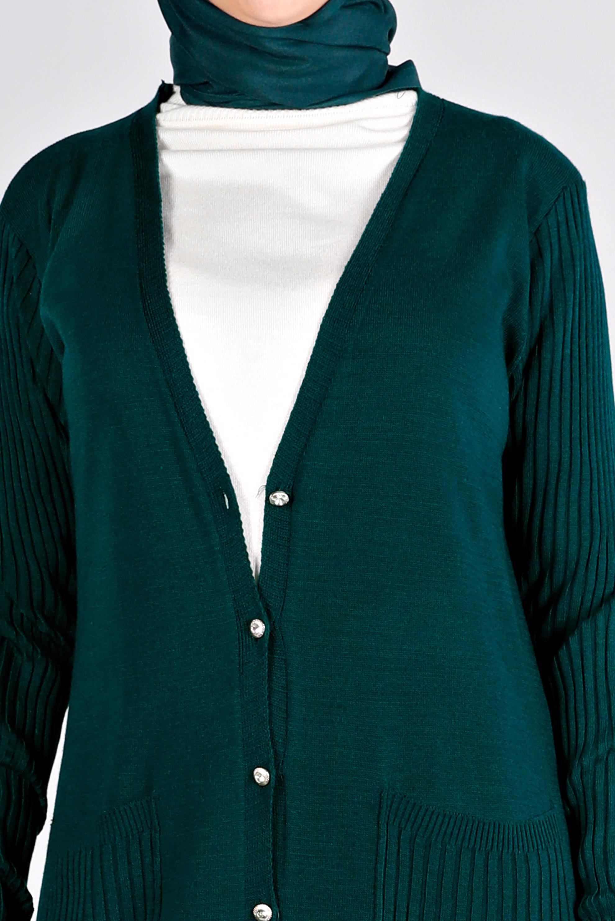 Tesettür giyim YEŞİL DÜĞMELİ CEPLİ TRİKO HIRKA 43209