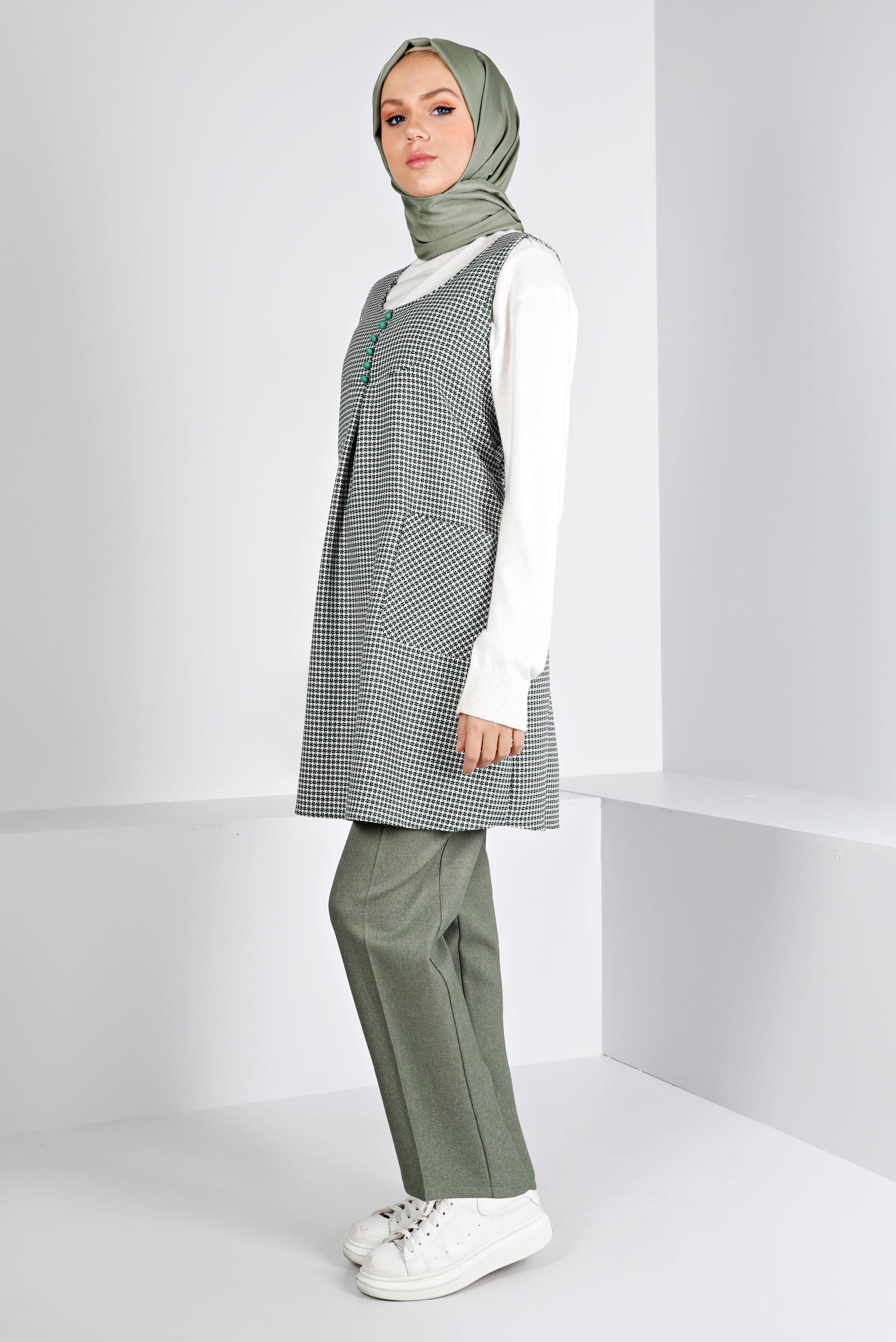 Tesettür giyim YEŞİL KAZAYAĞI DESENLİ DÜĞMELİ JİLE 43431 