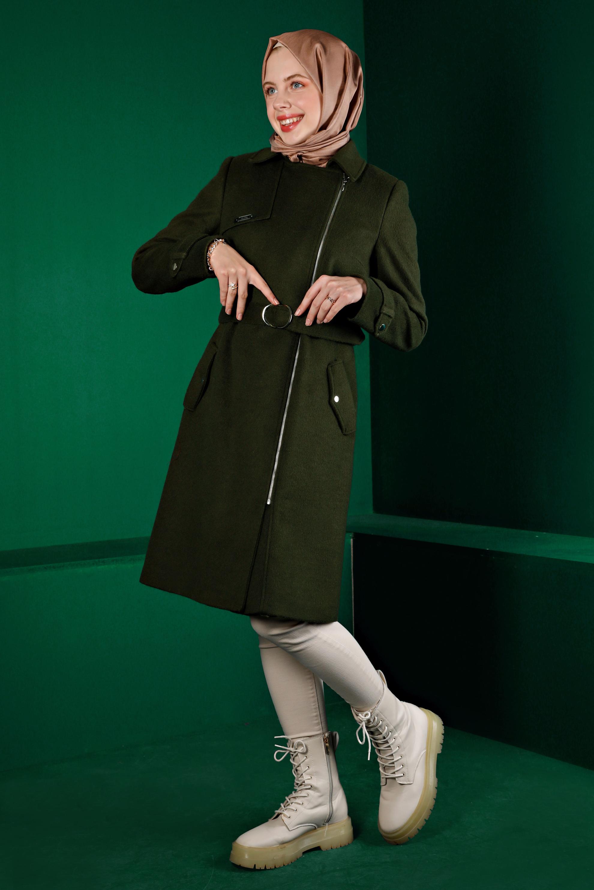 Tesettür giyim HAKİ FERMUARLI KEMERLİ KABAN 90246