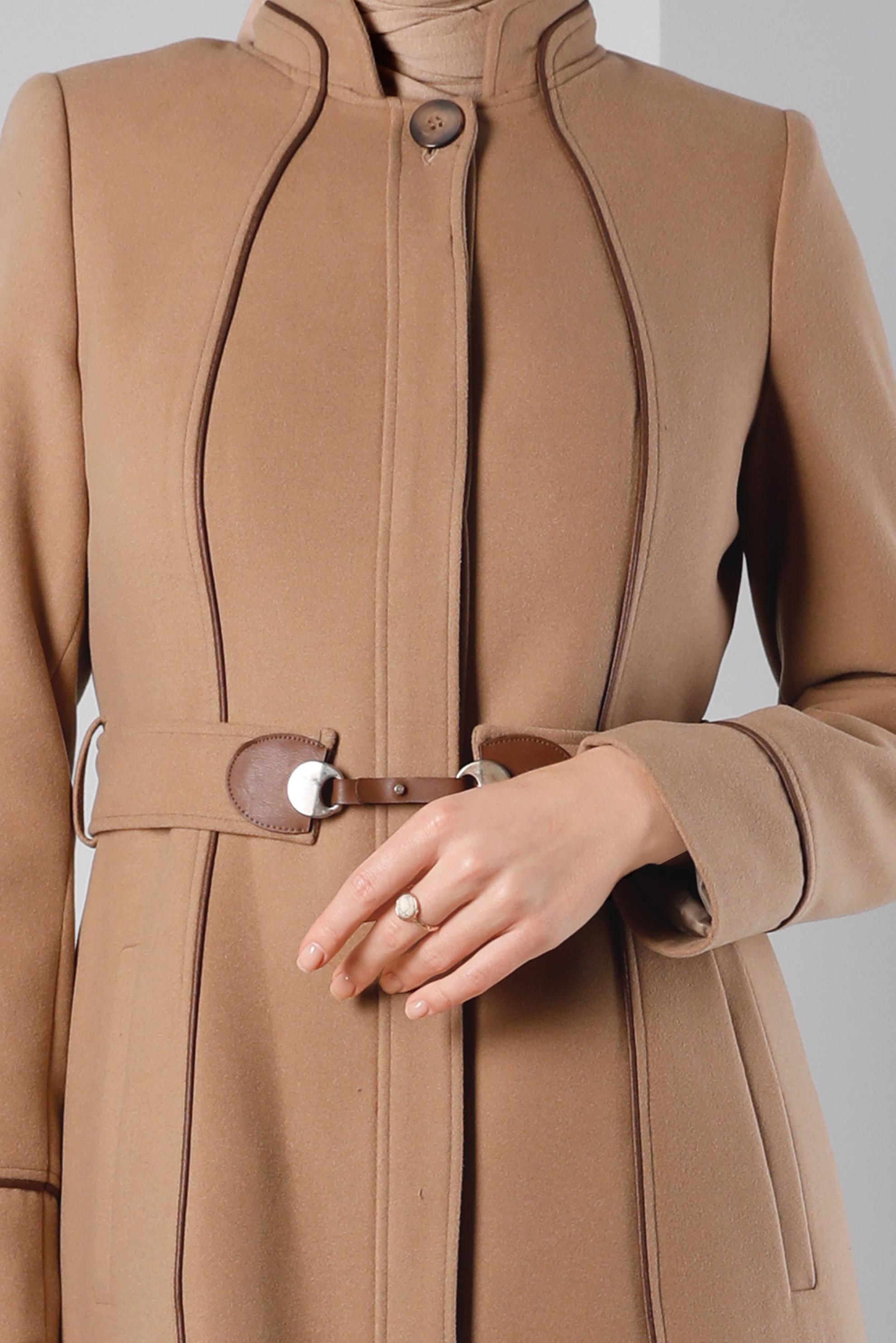 Tesettür giyim KAHVE HAKİM YAKA DÜĞMELİ KABAN 90249 