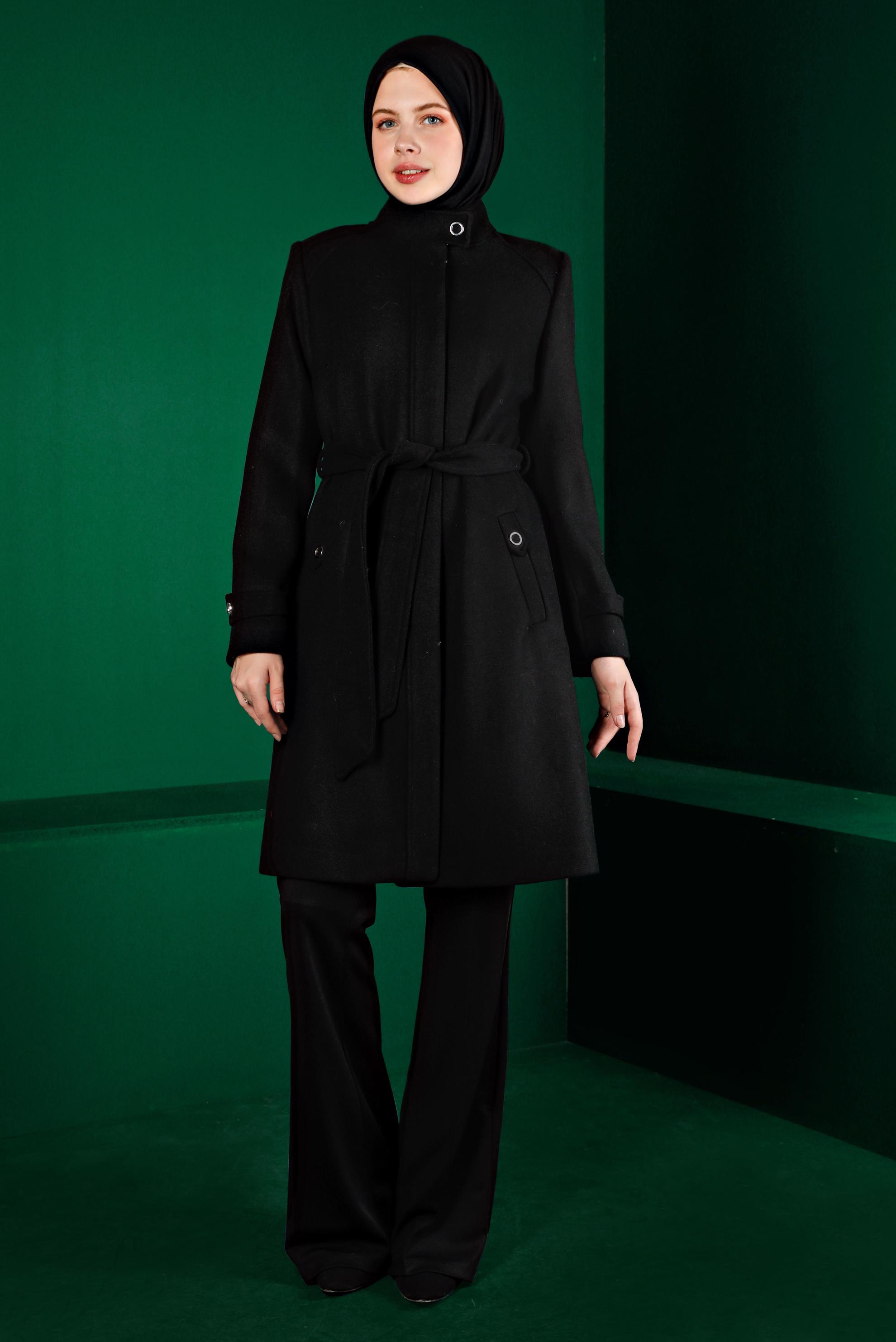 Tesettür giyim SİYAH VATKALI KUŞAKLI KABAN 90254 