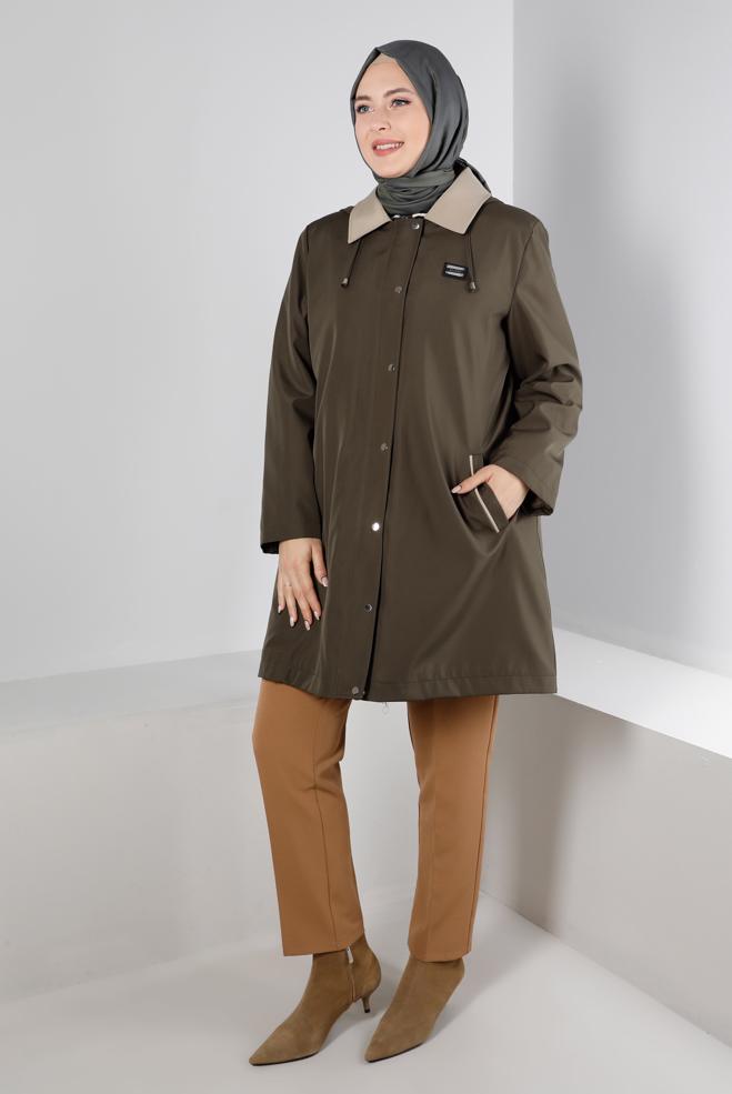 Tesettür giyim HAKİ KAPÜŞONLU CEPLİ ÇITÇITLI KABAN 90270 - ALVİNA