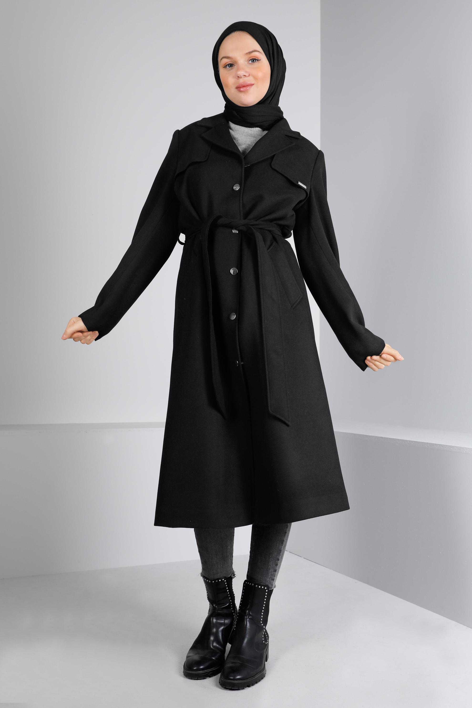 Tesettür giyim SİYAH KRUVAZE YAKA DÜĞMELİ KABAN 90304