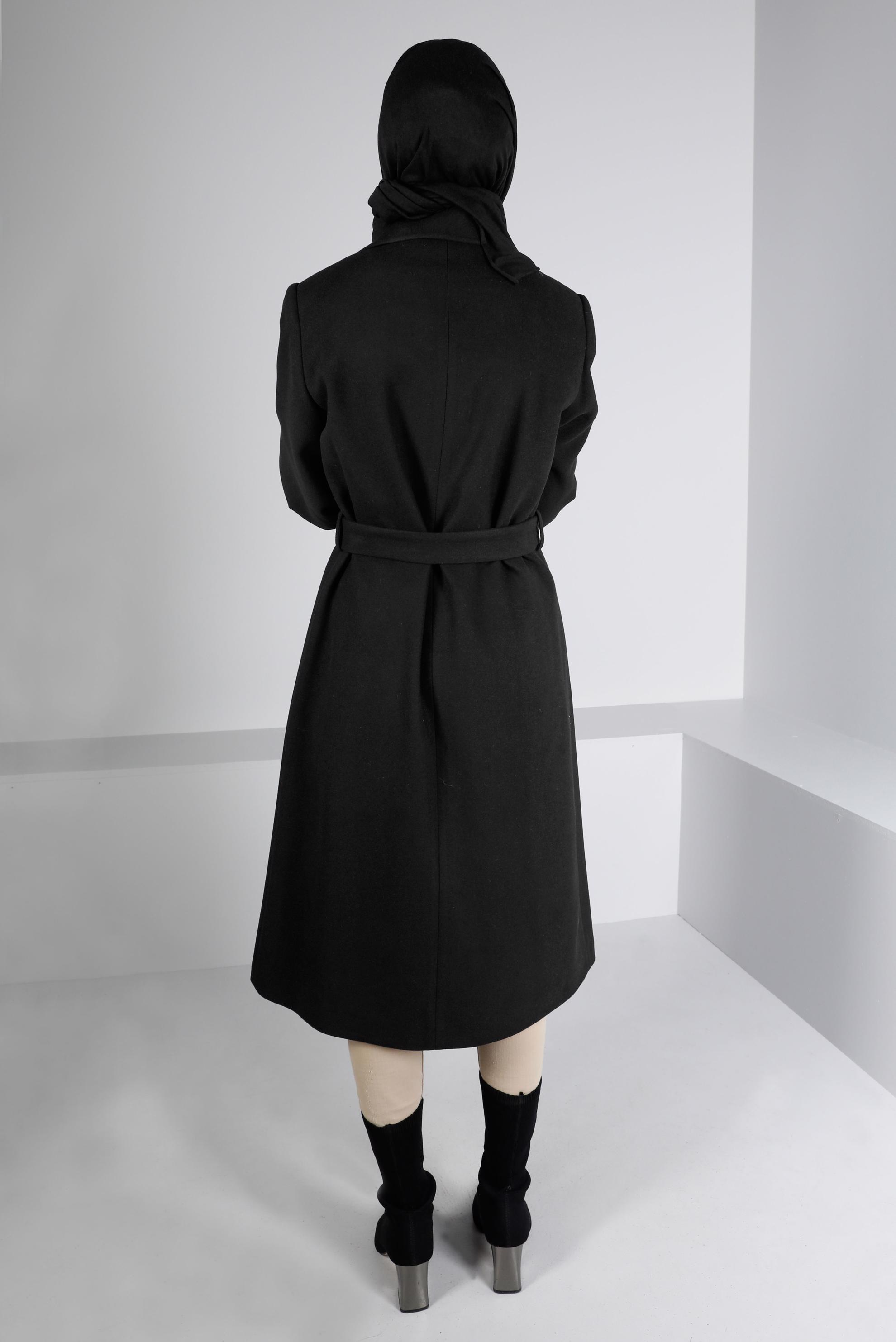 Tesettür giyim SİYAH KRUVAZE YAKA KUŞAKLI KABAN 90305 