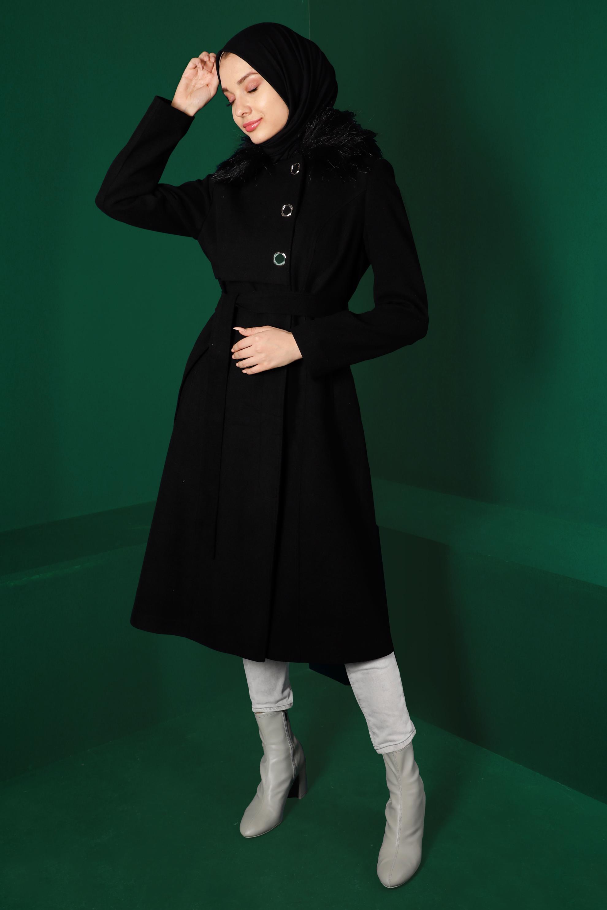 Tesettür giyim SİYAH KÜRK DETAYLI KUŞAKLI KABAN 90306 