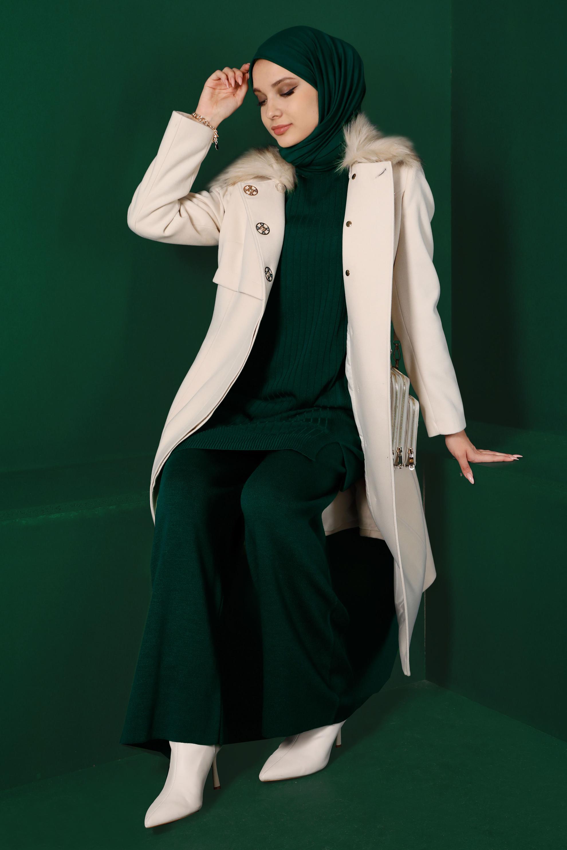 Tesettür giyim BEJ KÜRK DETAYLI KUŞAKLI KABAN 90306 