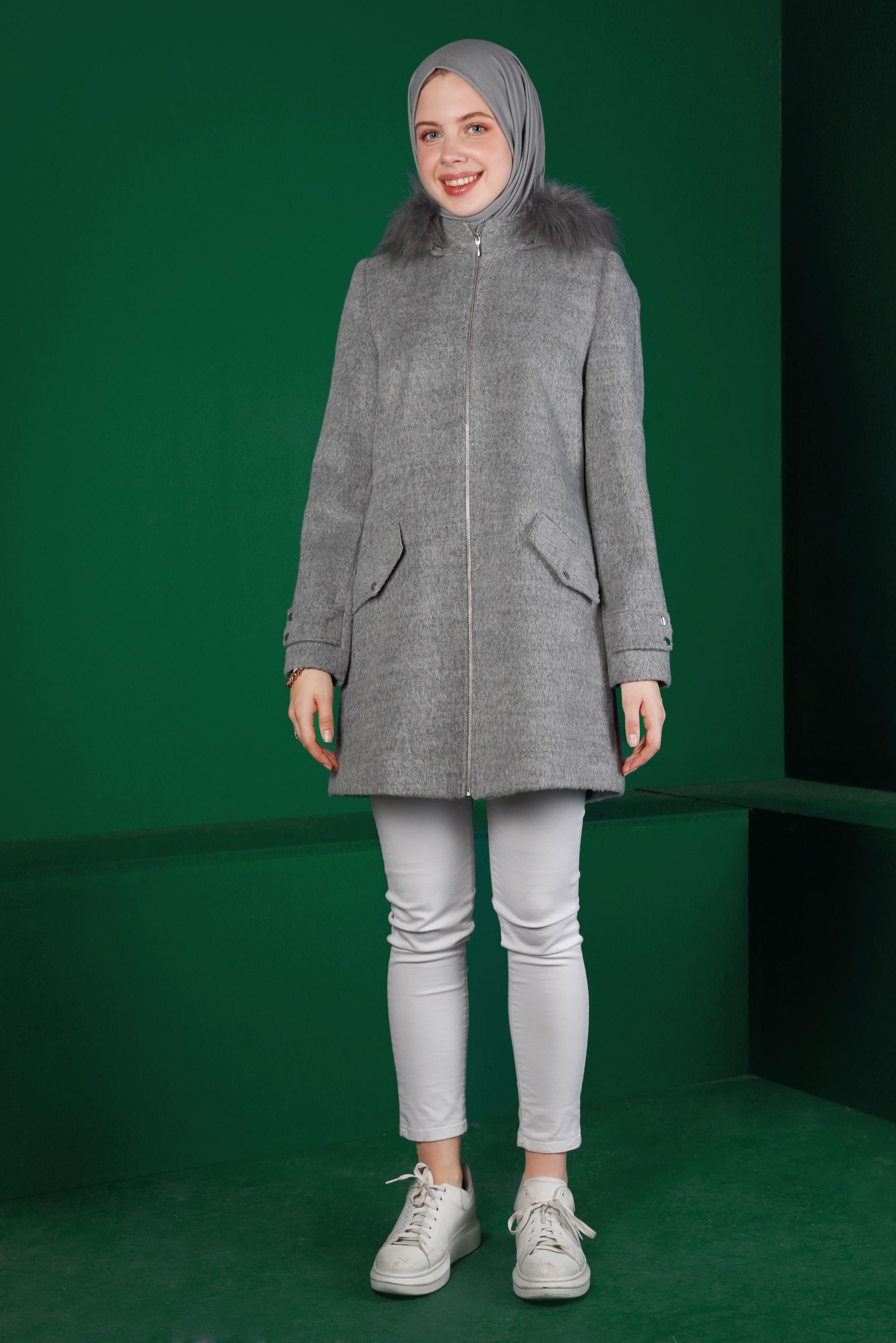 Tesettür giyim GRİ TÜYLÜ KAPÜŞONLU KABAN 90309