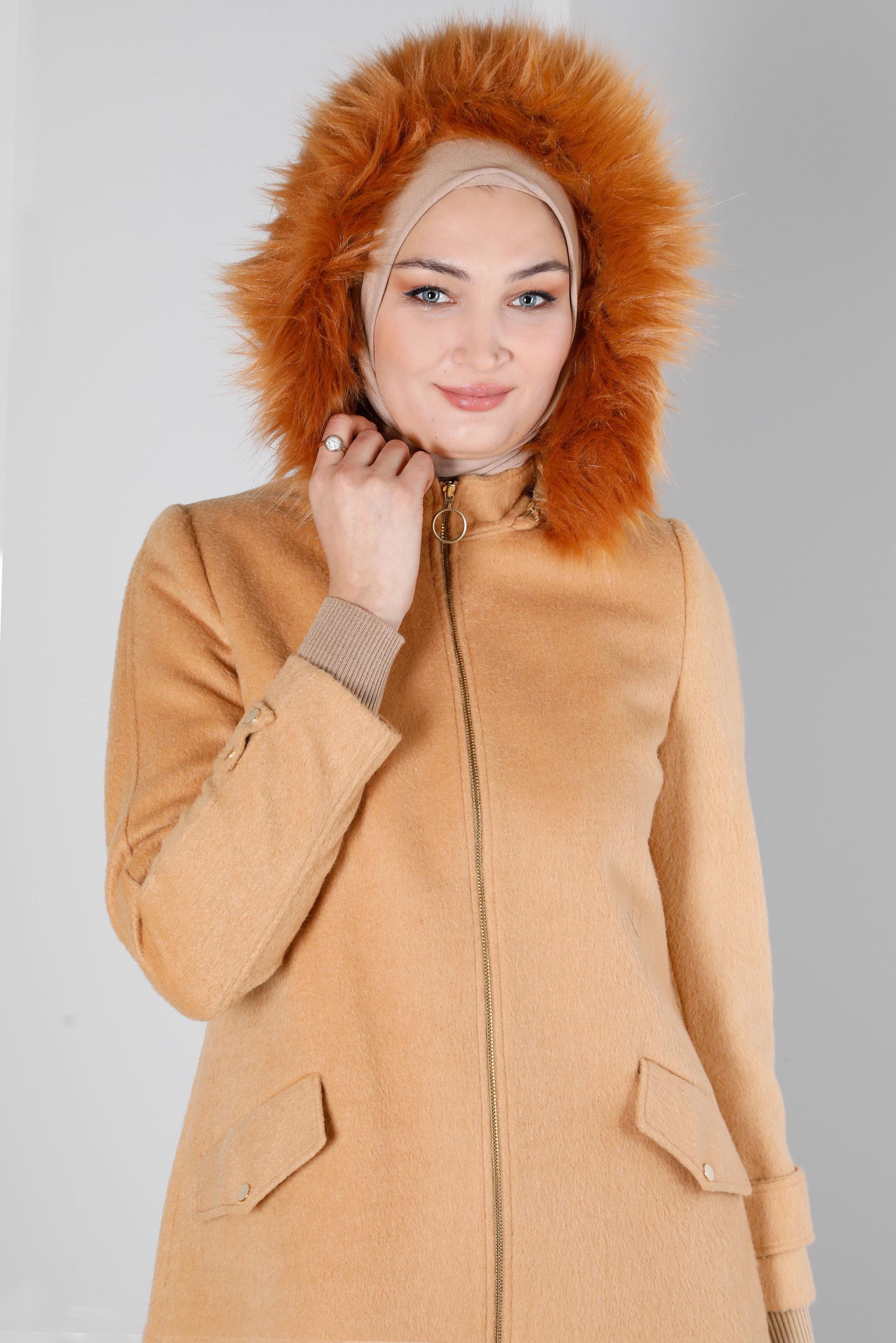 Tesettür giyim KAHVE TÜYLÜ KAPÜŞONLU KABAN 90309