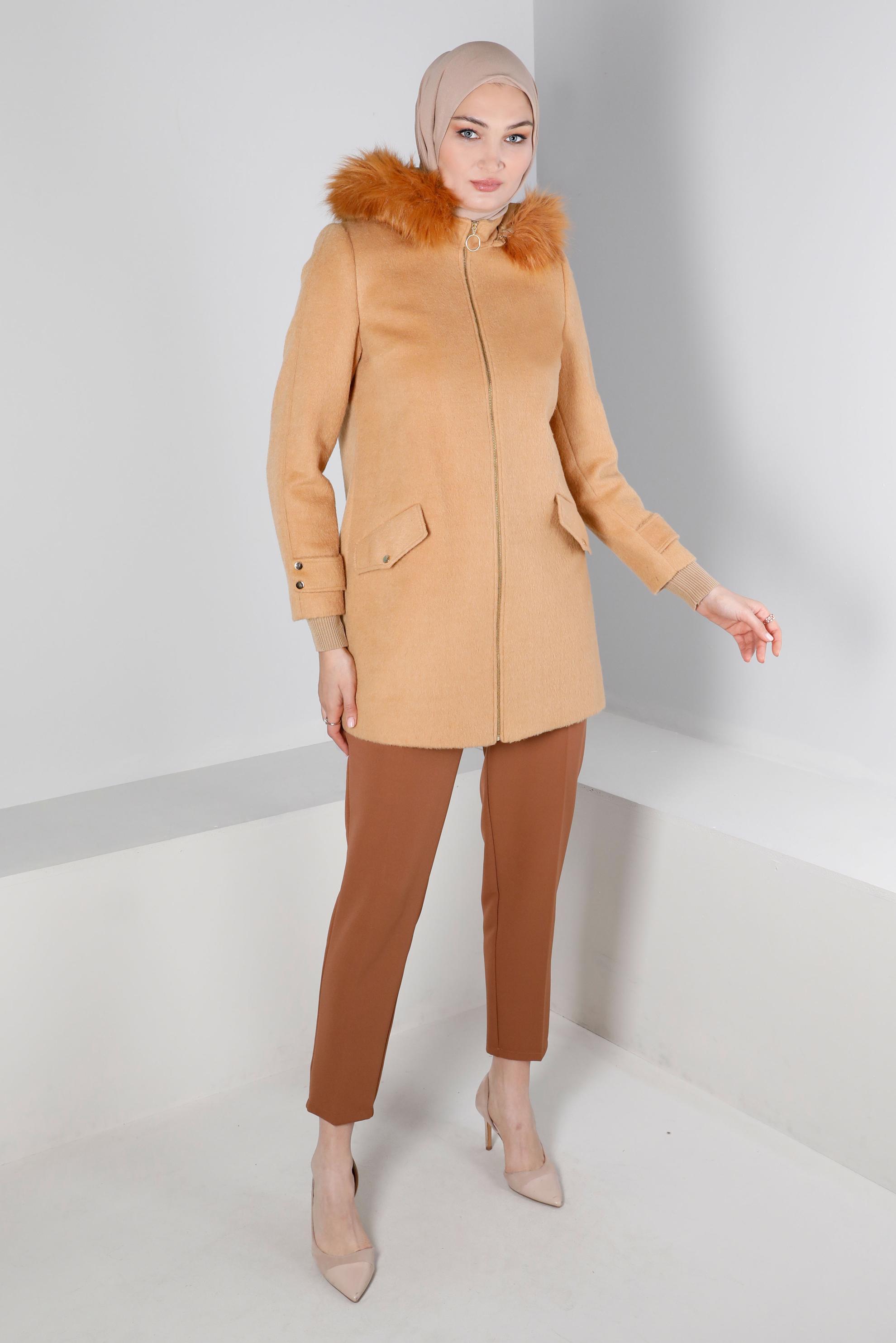 Tesettür giyim KAHVE TÜYLÜ KAPÜŞONLU KABAN 90309