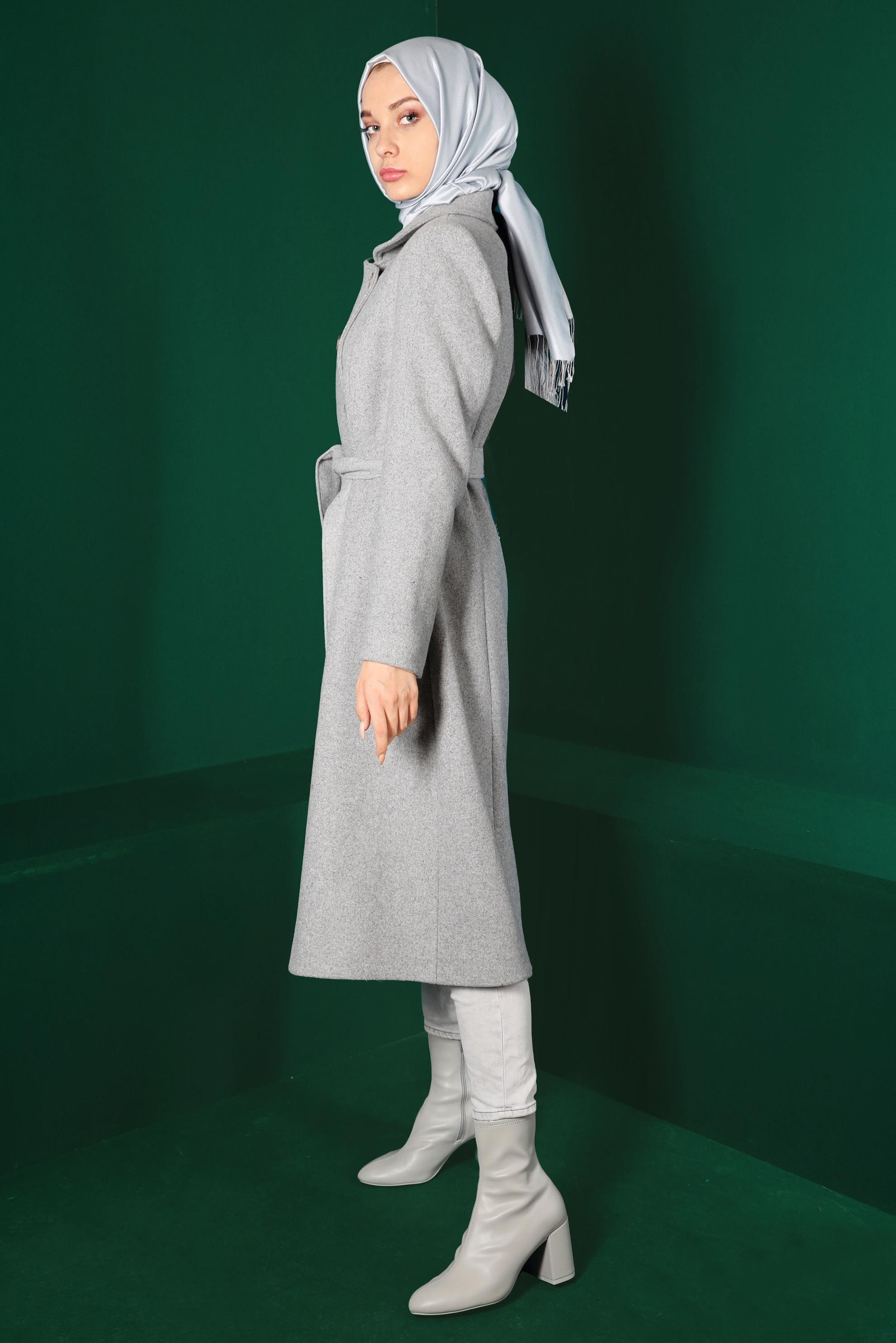 Tesettür giyim GRİ KEMERLİ KAŞE KABAN 90315 