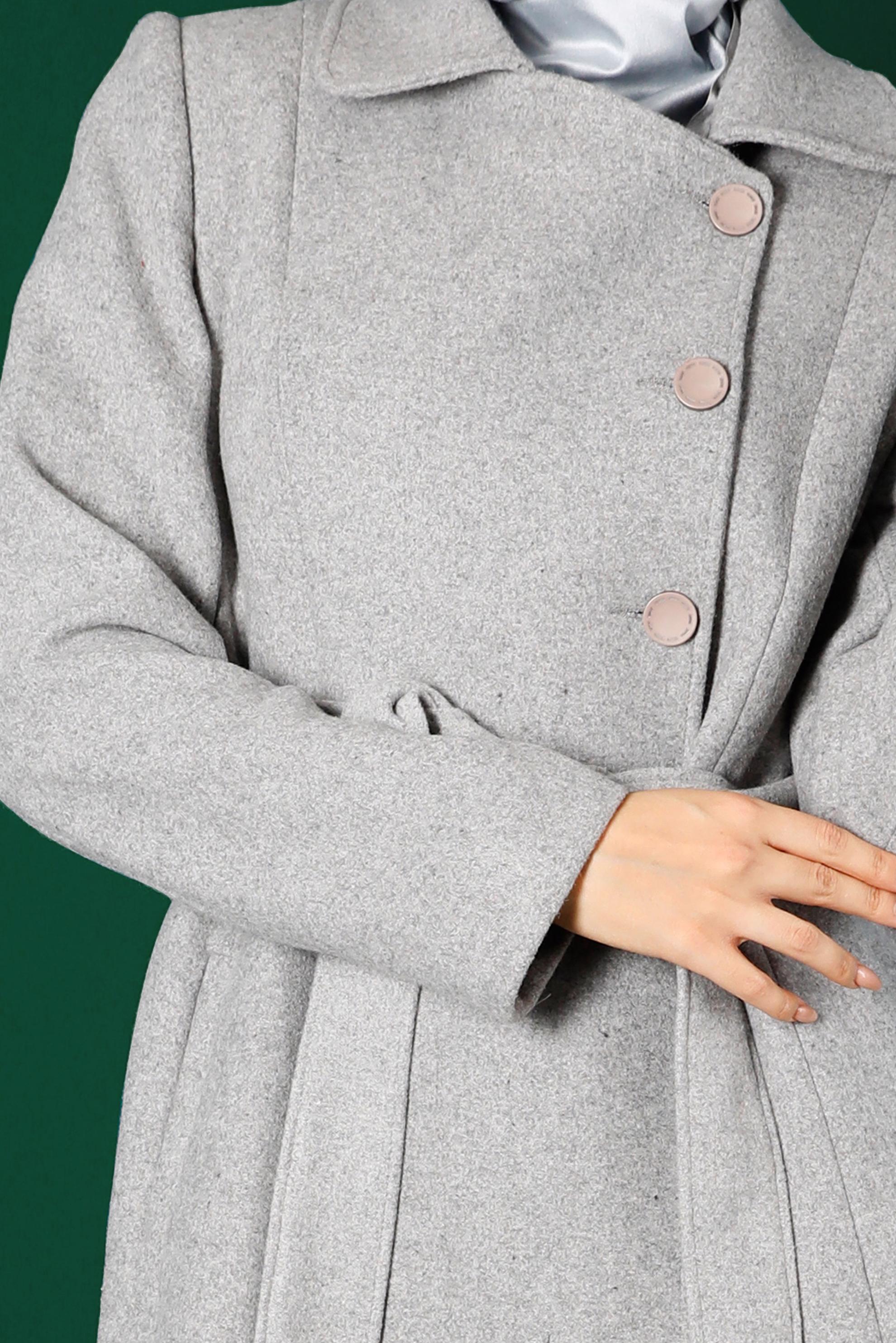 Tesettür giyim GRİ KEMERLİ KAŞE KABAN 90315 