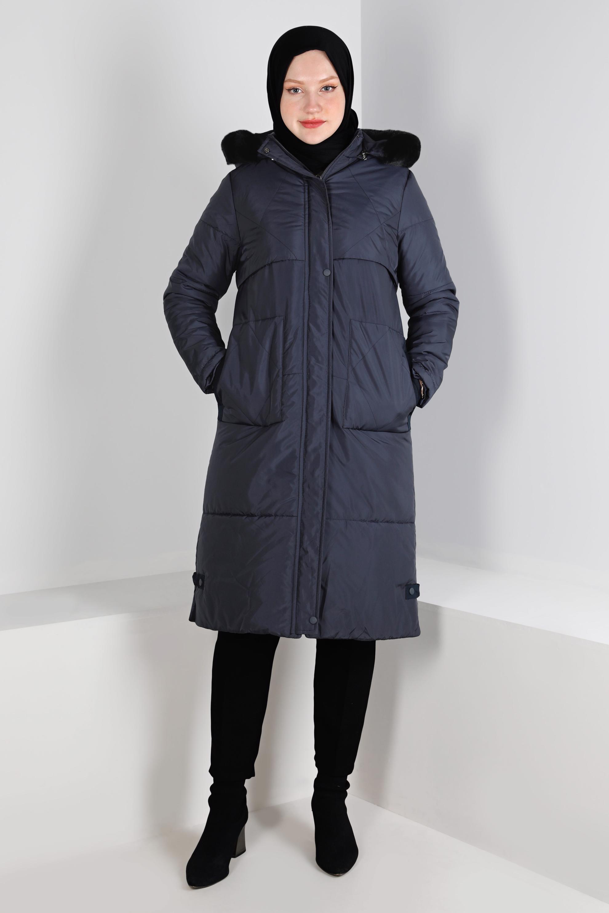 Tesettür giyim LACİVERT KAPÜŞONLU FERMUARLI ŞİŞME KABAN 90317